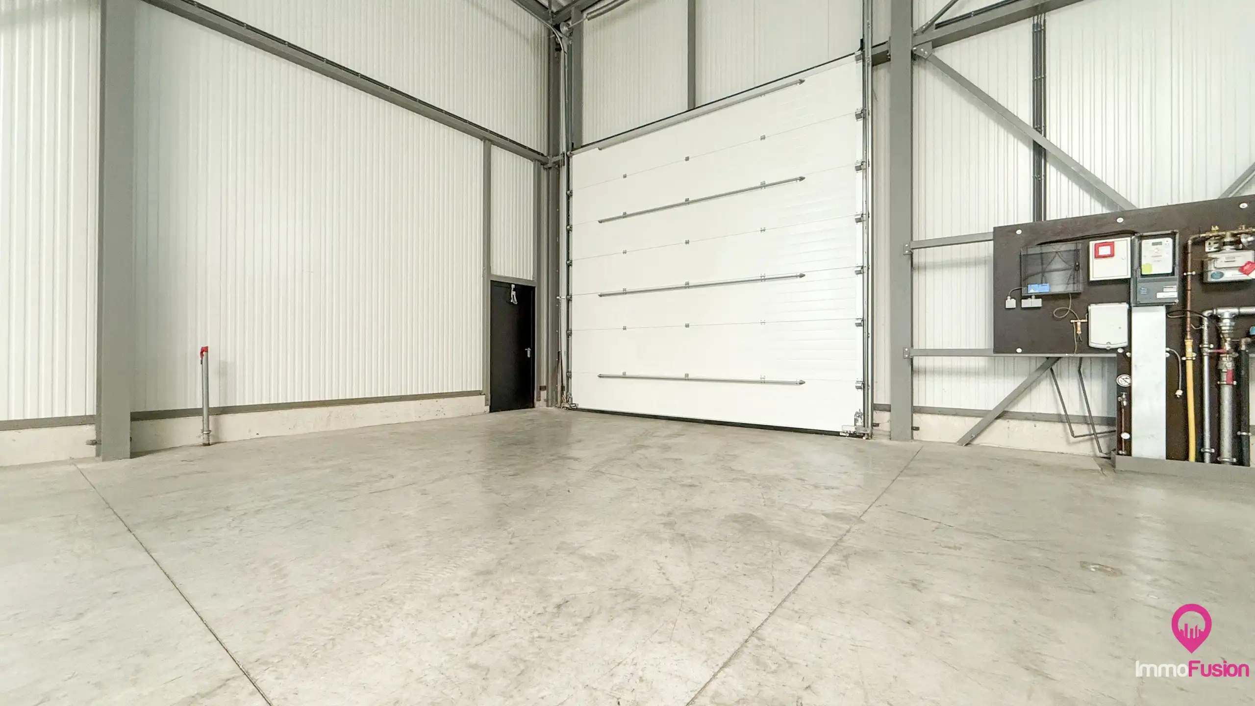 Recente, instapklare magazijnruimte van 440 m² te Houthalen! foto 26