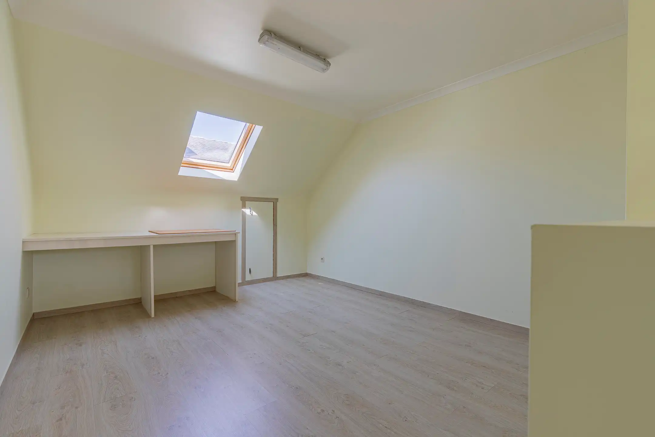 ZOTTEGEM - Recent gerenoveerde woning op toplocatie! foto 22