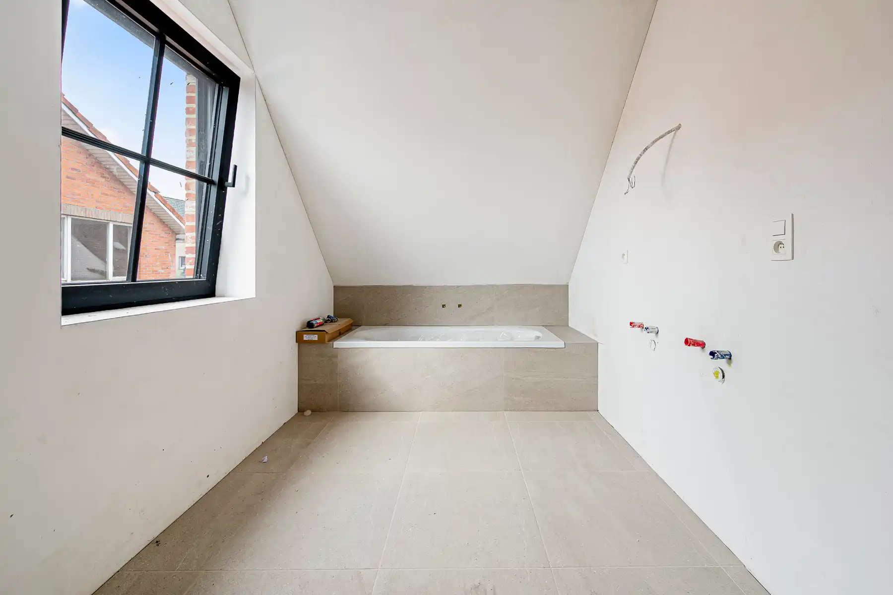 Hoogwaardig afgewerkte nieuwbouwwoning in Zele foto 19