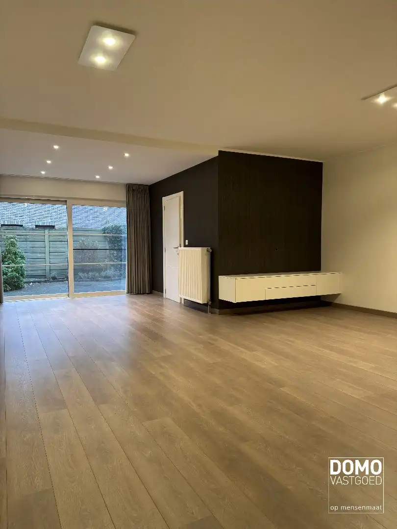 GEZELLIGE RIJWONING NABIJ HET CENTRUM VAN HASSELT foto 3