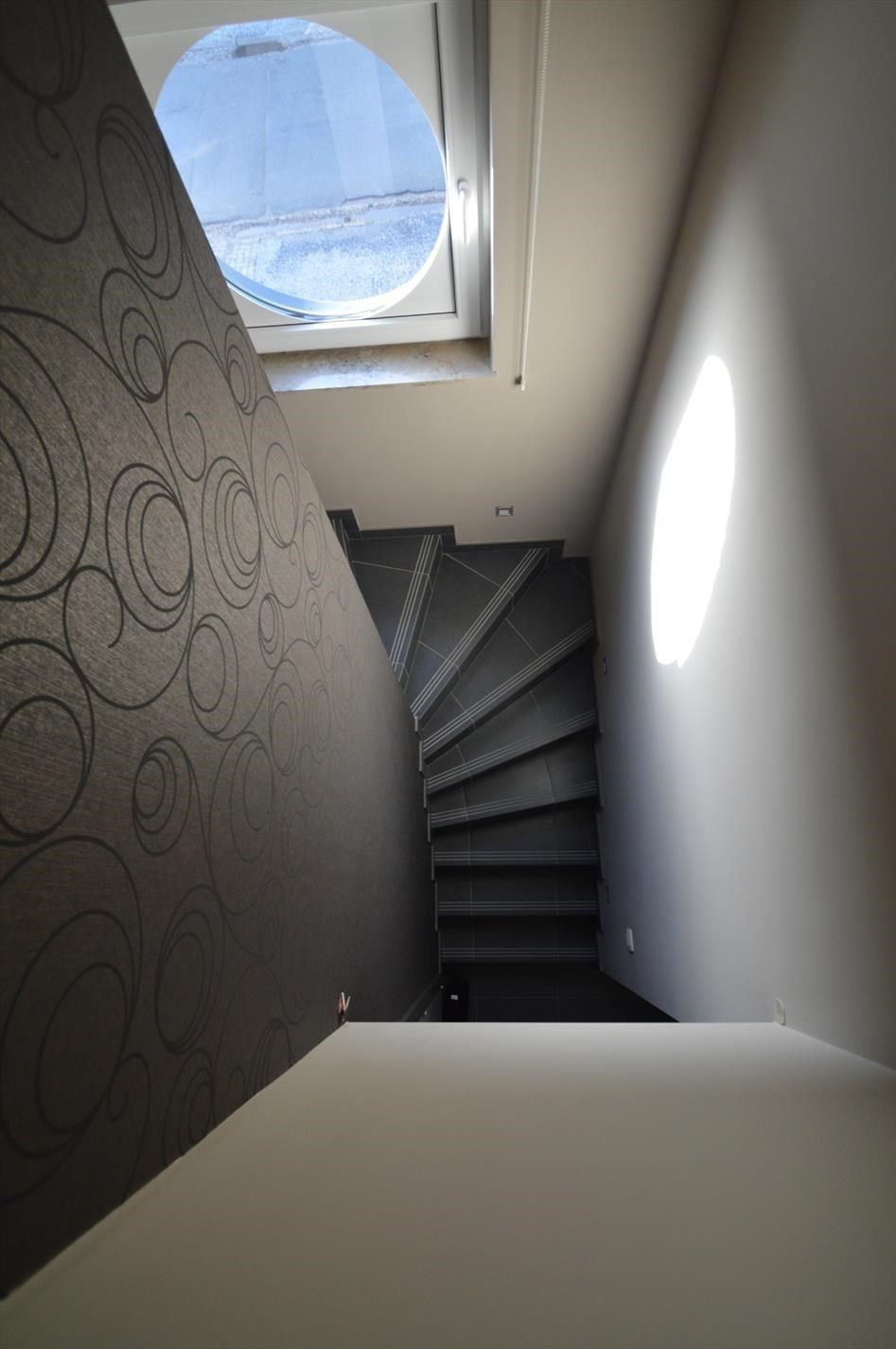 - IN OPTIE - Ruim en degelijk duplexappartement met drie slaapkamers, terras en autostandplaats in de dorpskern van Beverst foto 19