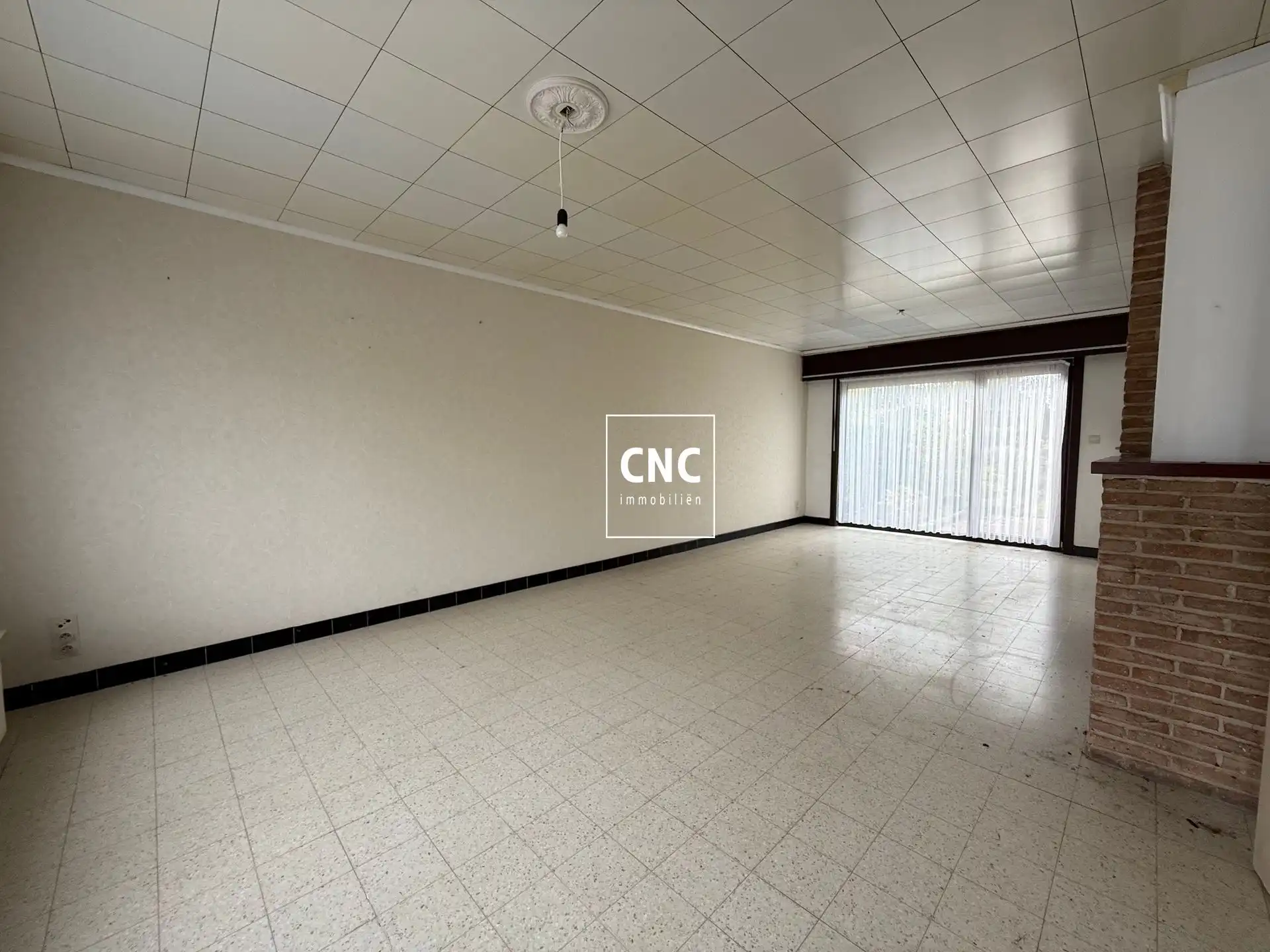 Ruime rijwoning met 5 slaapkamers en zuidgerichte tuin foto 3