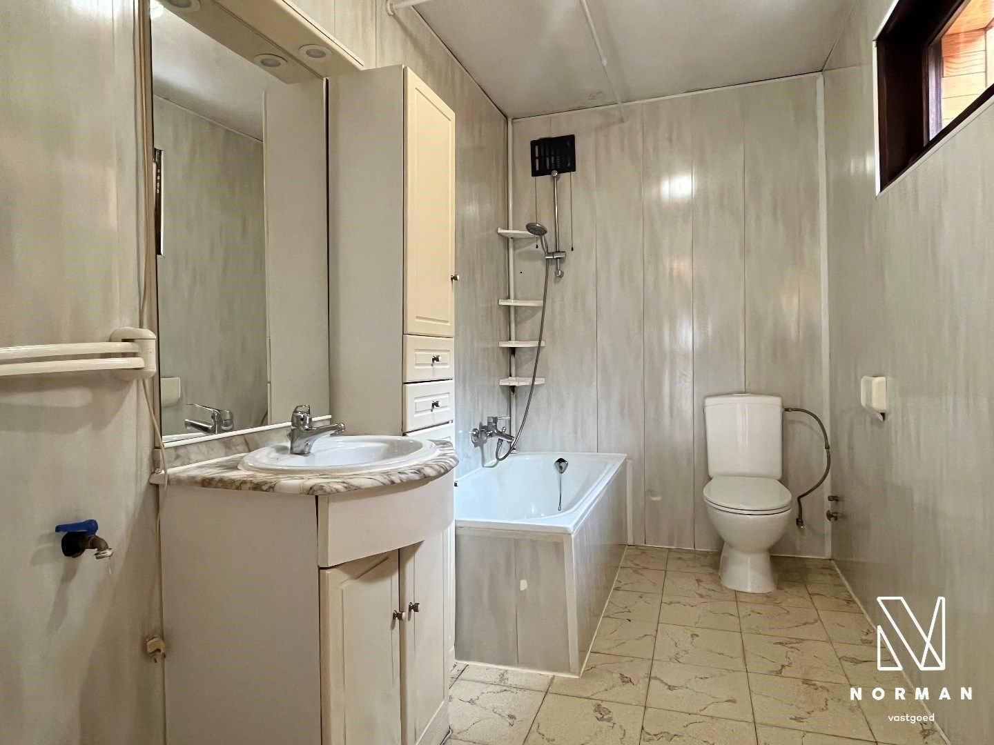 Charmante woning te koop in Harelbeke!  foto 10
