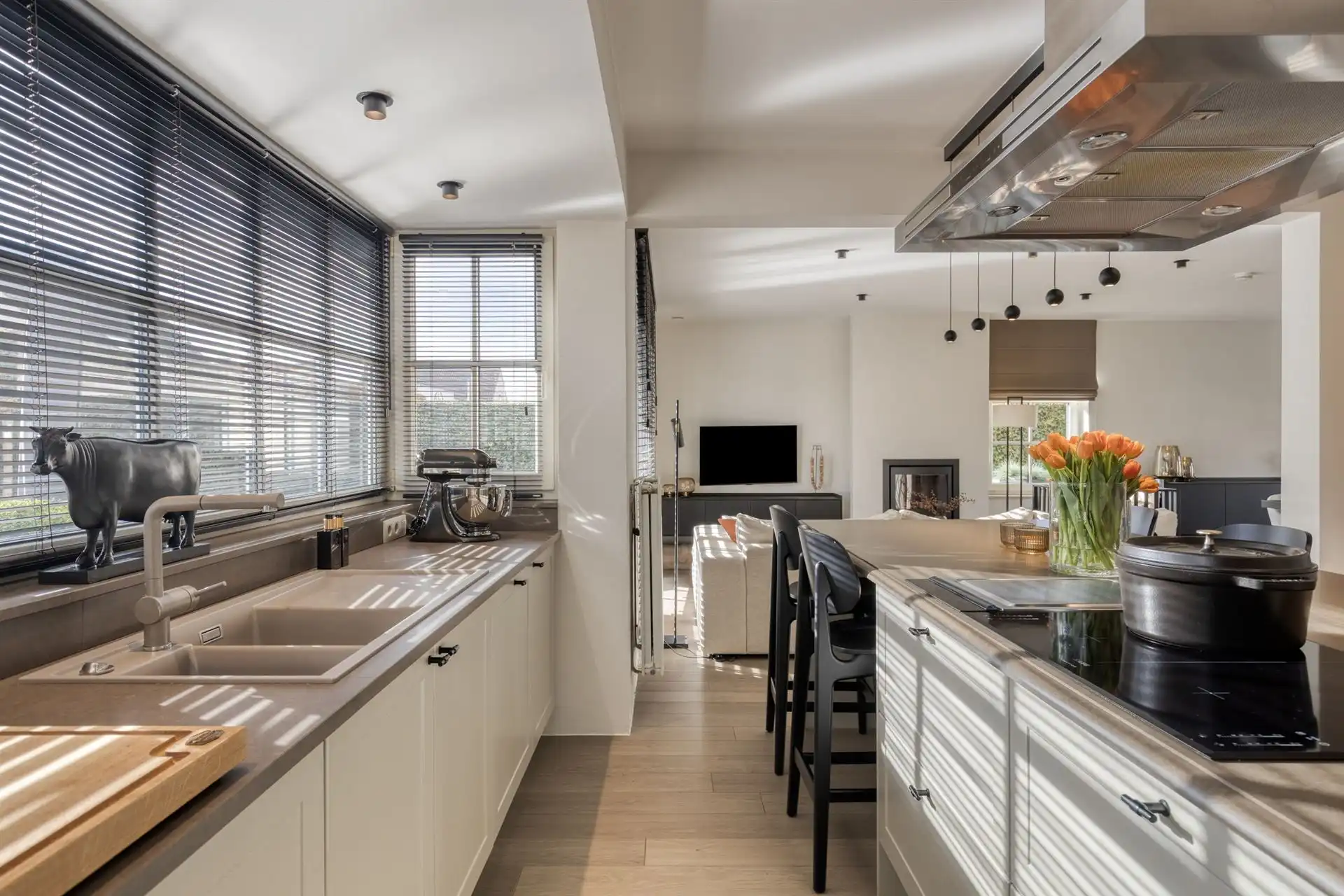 Instapklare woning met 3 slaapkamers, tuin en garage. foto 6