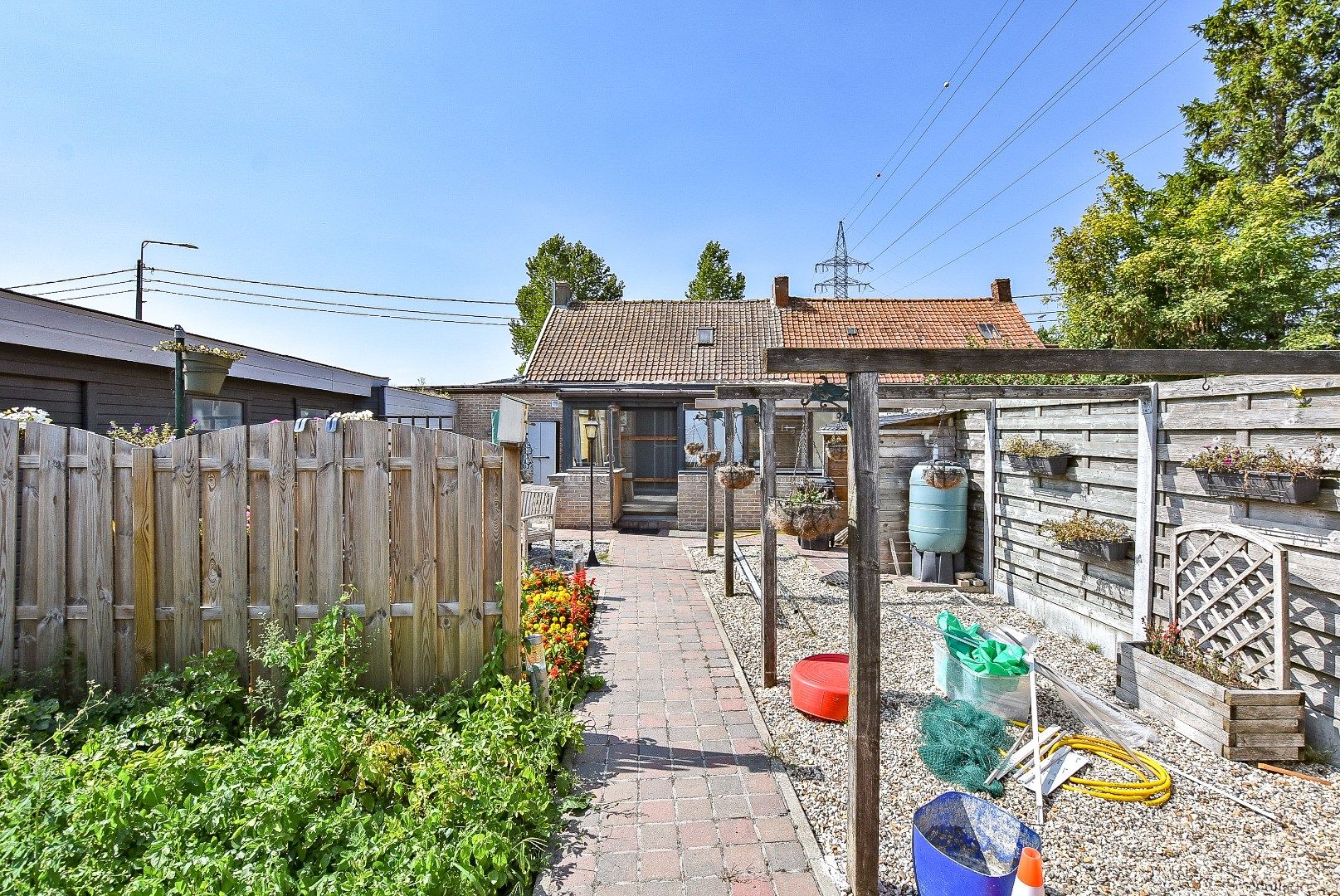 Gezellige halfopen woning te Diksmuide! foto 17