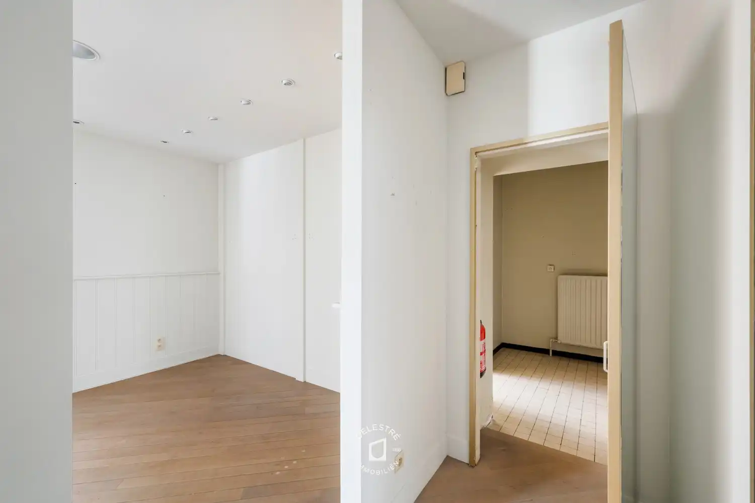 Veelzijdig handelspand van ca. 300 m² met woonpotentieel in Aalst foto 15