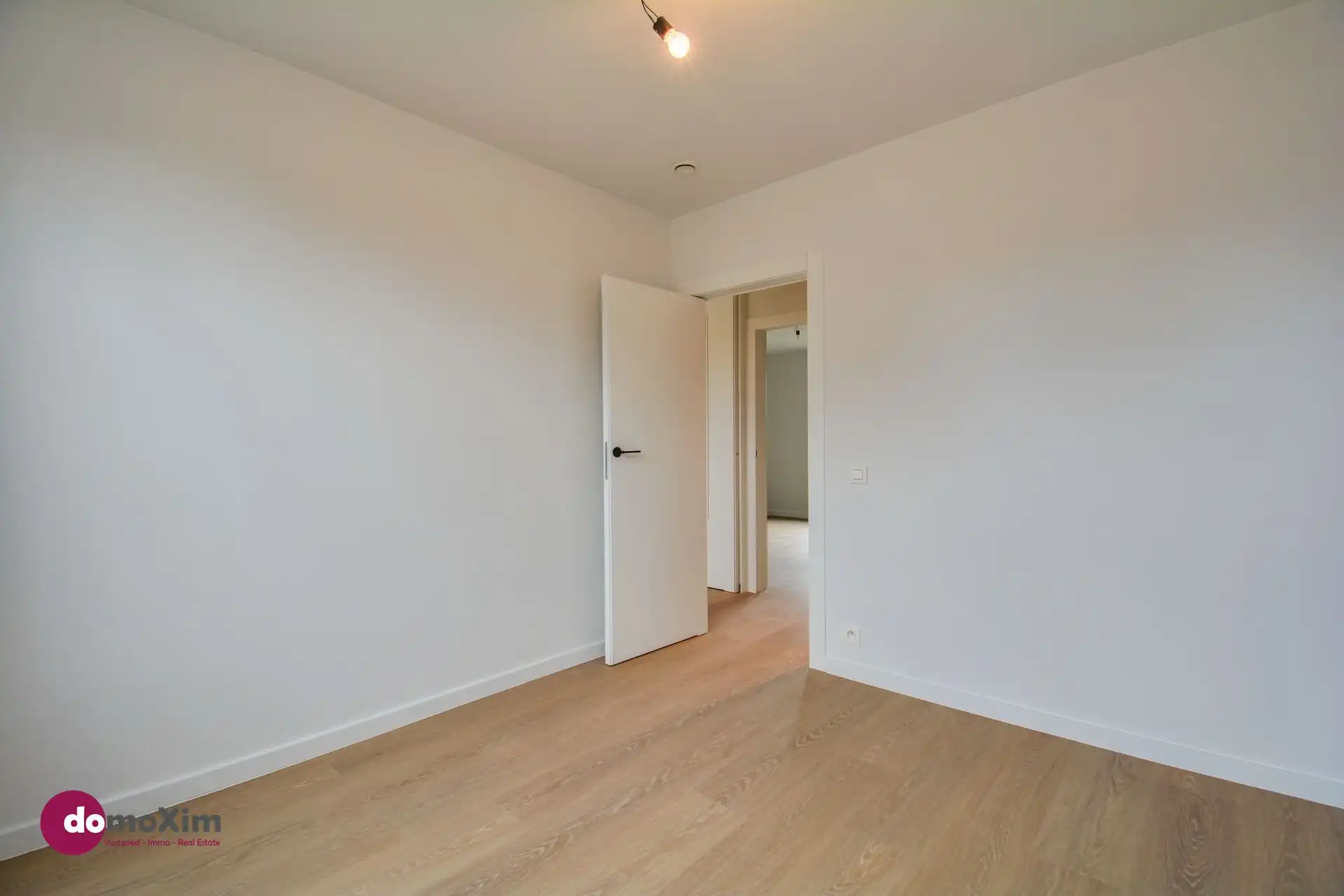 Ruime gerenoveerde woning met een prachtig uitzicht in Hombeek foto 15