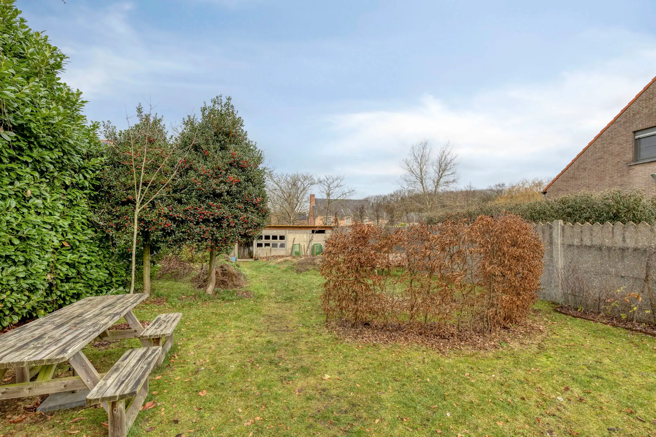 Ruime, vrijstaande woning op uitstekende locatie foto 23