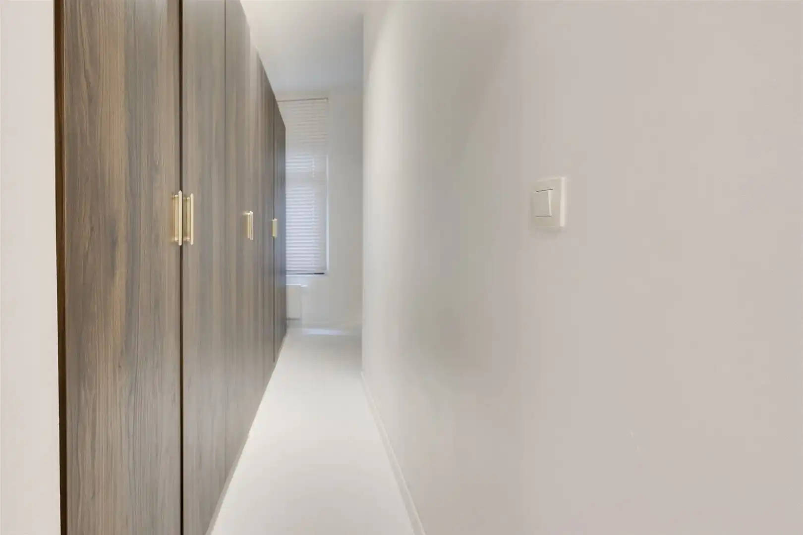 Appartement met 2 SLK en zicht op het Wapperplein foto 17