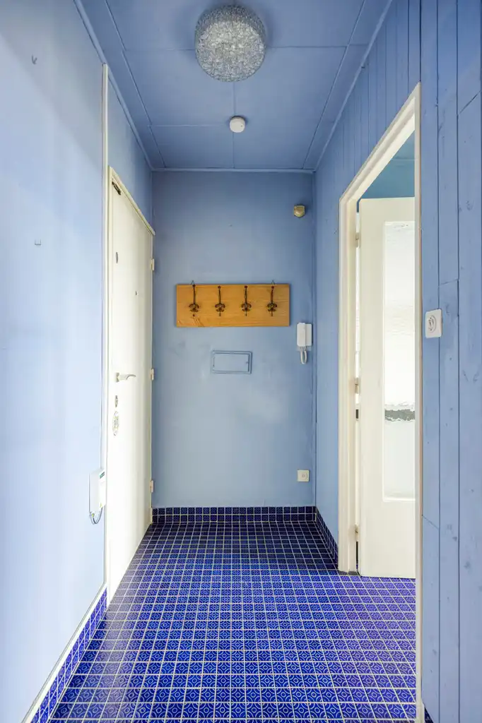 Op te frissen 2-slaapkamerappartement met prachtig uitzicht foto 16