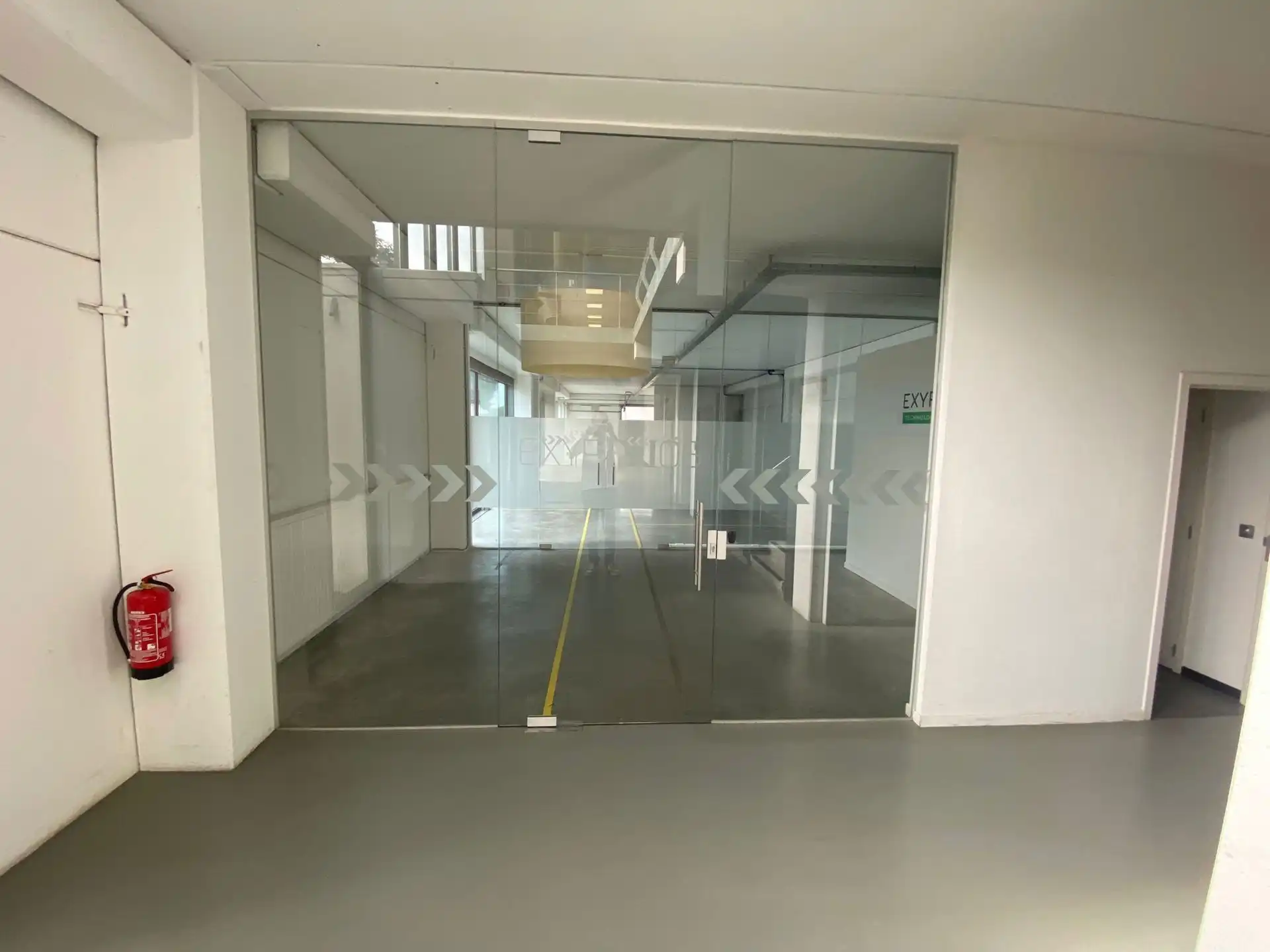 Kantoor/Showroomruimtes te huur Kruibeke foto 18