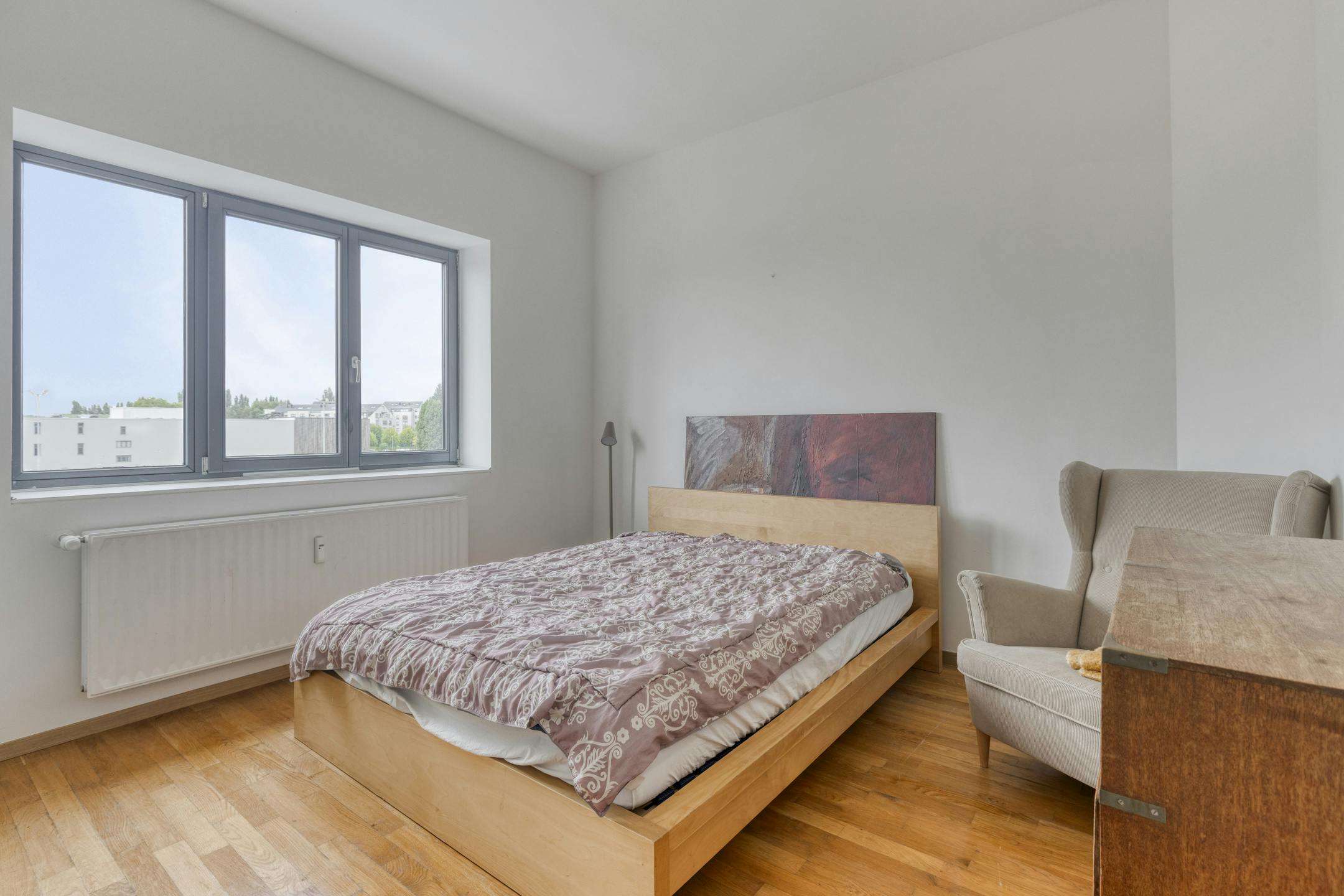 Ruim 2 slaapkamer appartement te koop in Koekelberg! foto 8