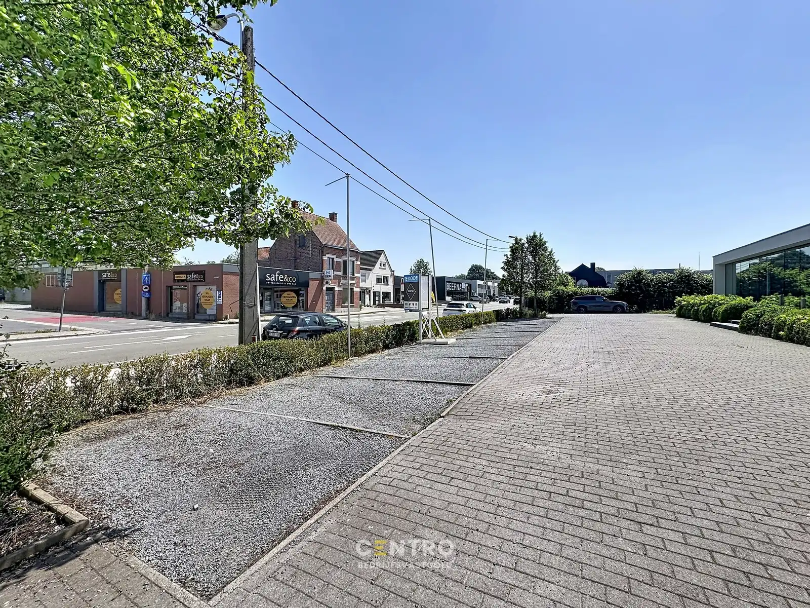 Commerciële site met woonst op toplocatie te Roeselare! foto 23