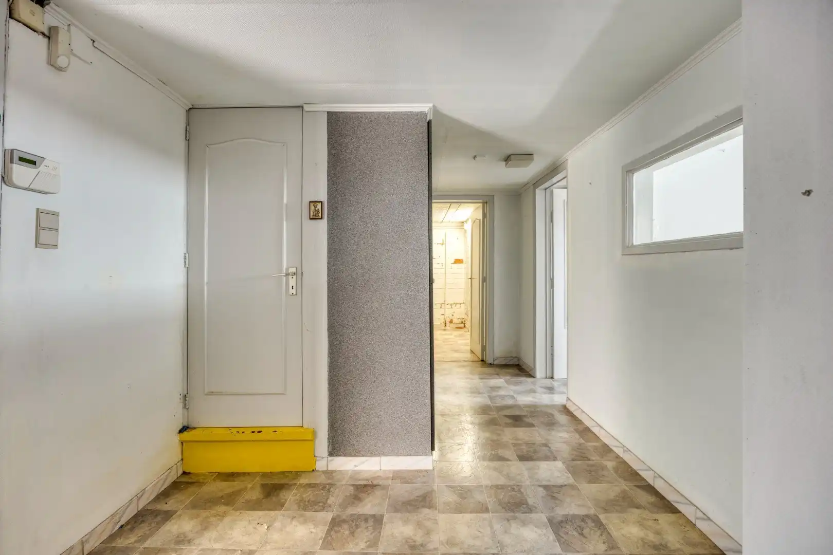 BUNGALOW – 2/4 kamers, garage & kelders – 1650 BEERSEL foto 16