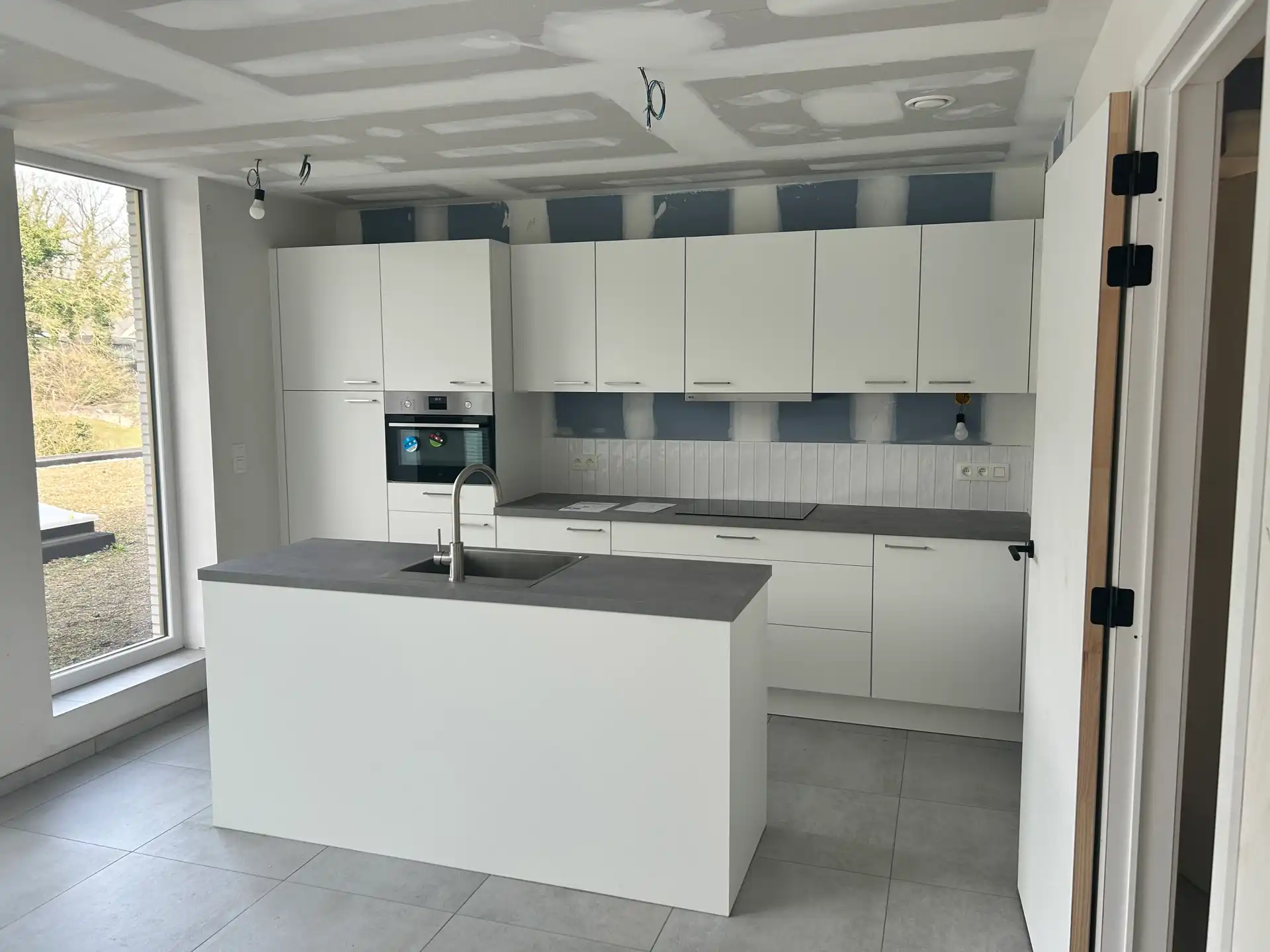 Appartement met 2 slaapkamers in het mooie Sledderlo, Genk. foto 3