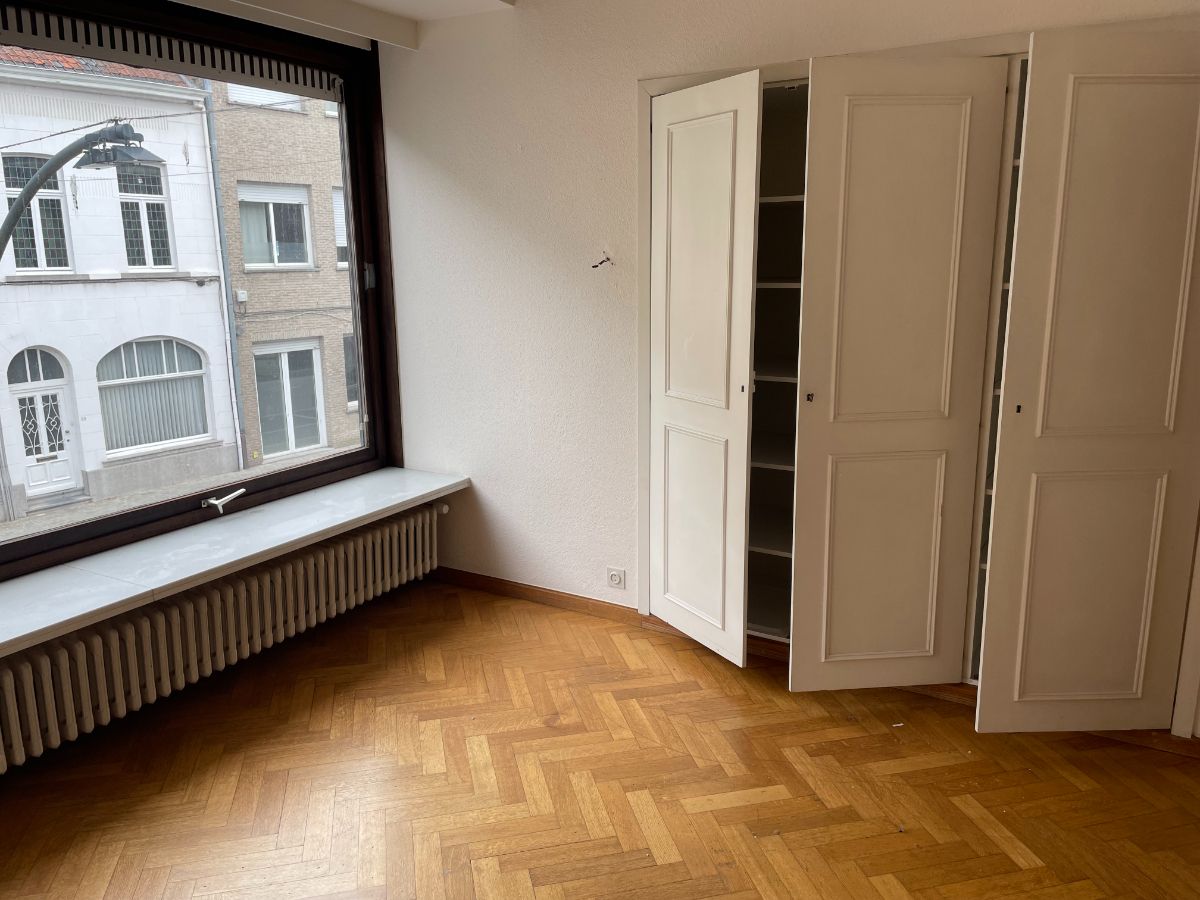 BURGERWONING + TUIN & GARAGE foto 28