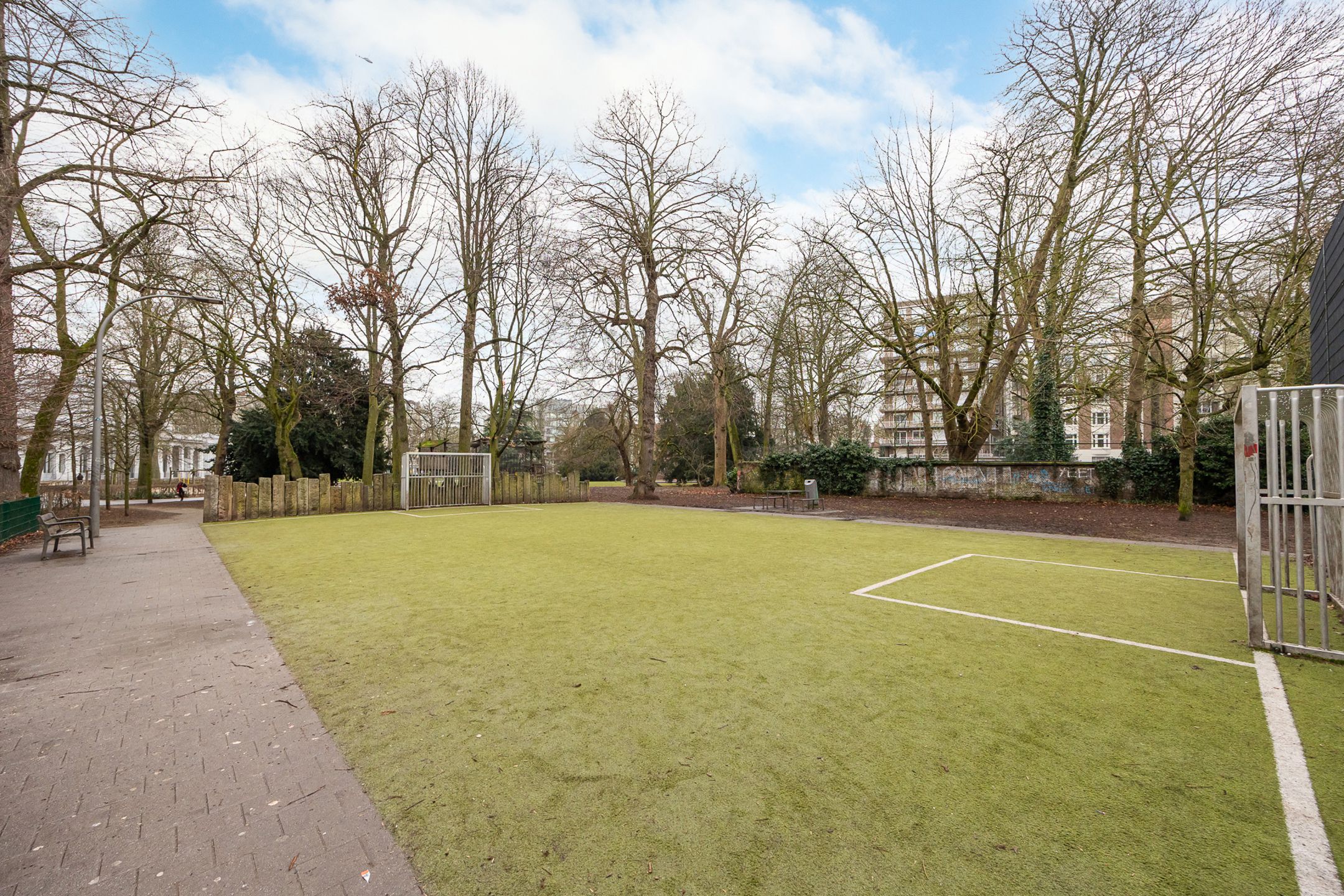 ANTWERPEN HARMONIE - Ruim appartement met tuin.  foto 10