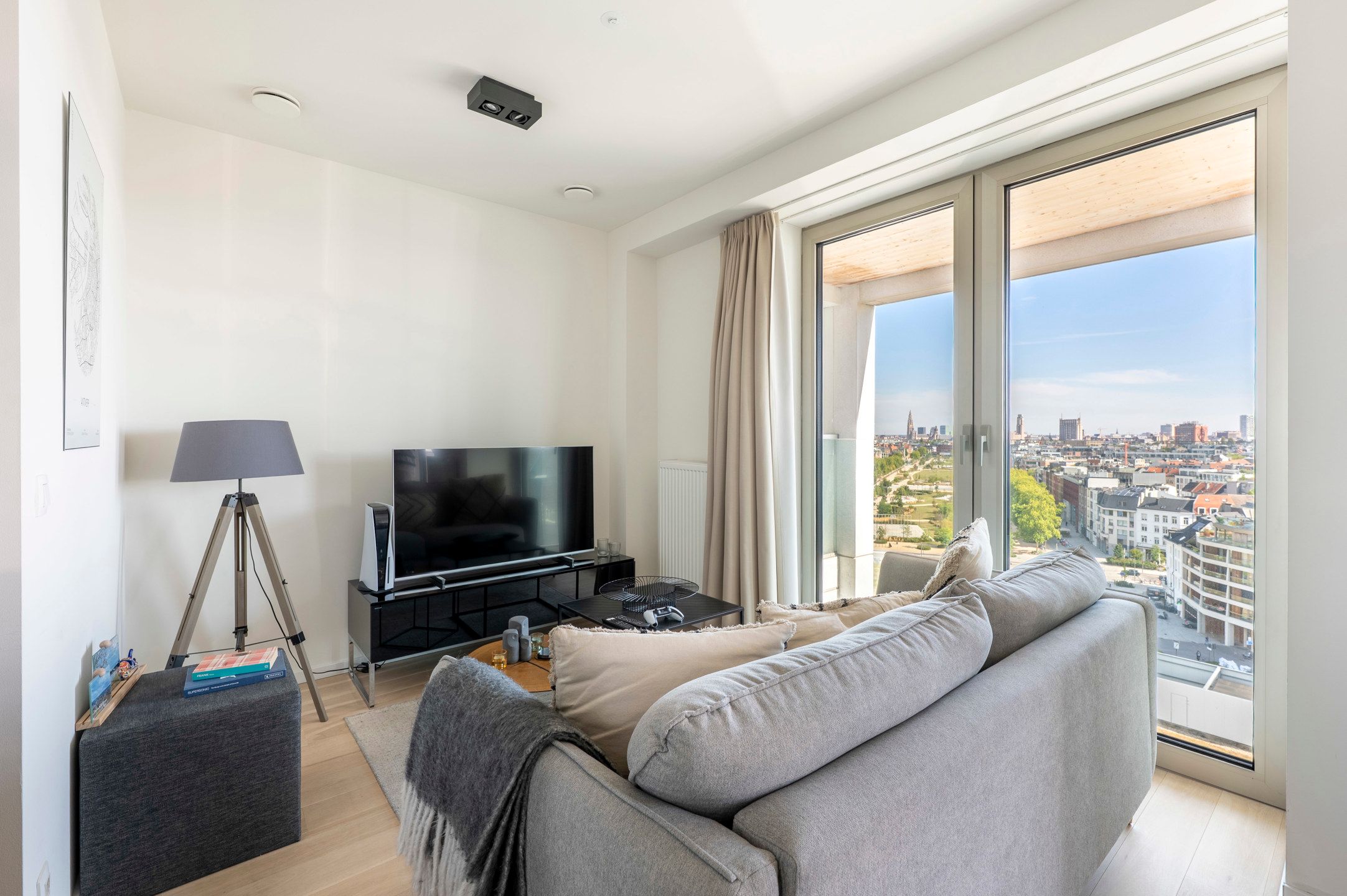 ANTWERPEN NIEUW-ZUID - Top appartement met terras foto 3