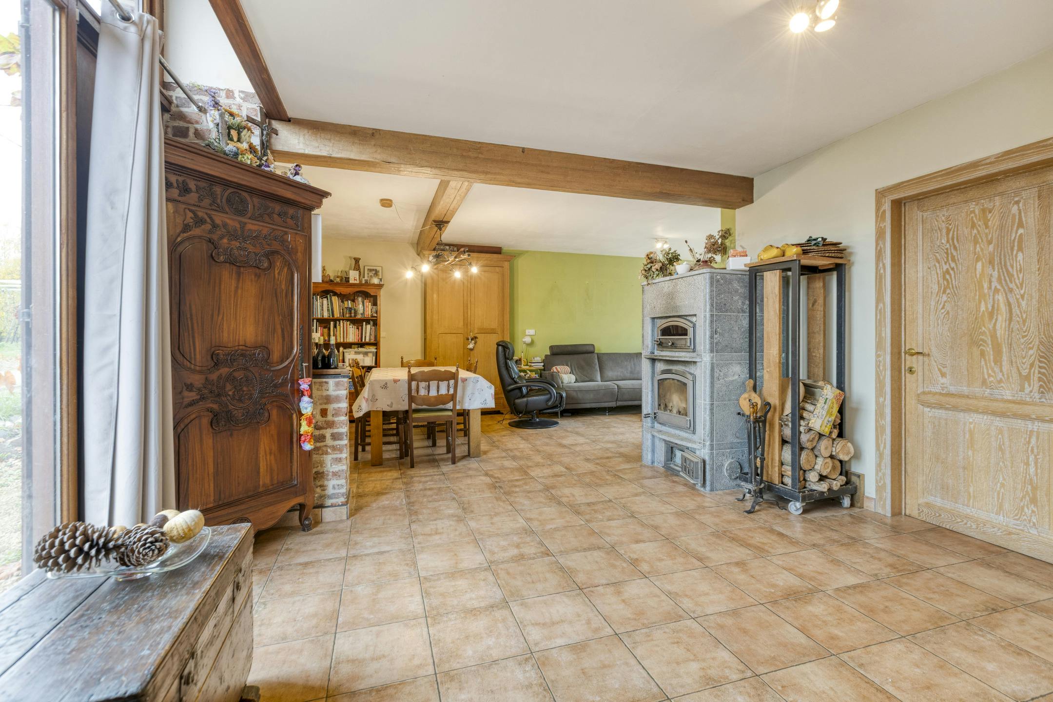 Karaktervolle woning met uitgestrekt perceel van 1HA31A te Halen foto 7