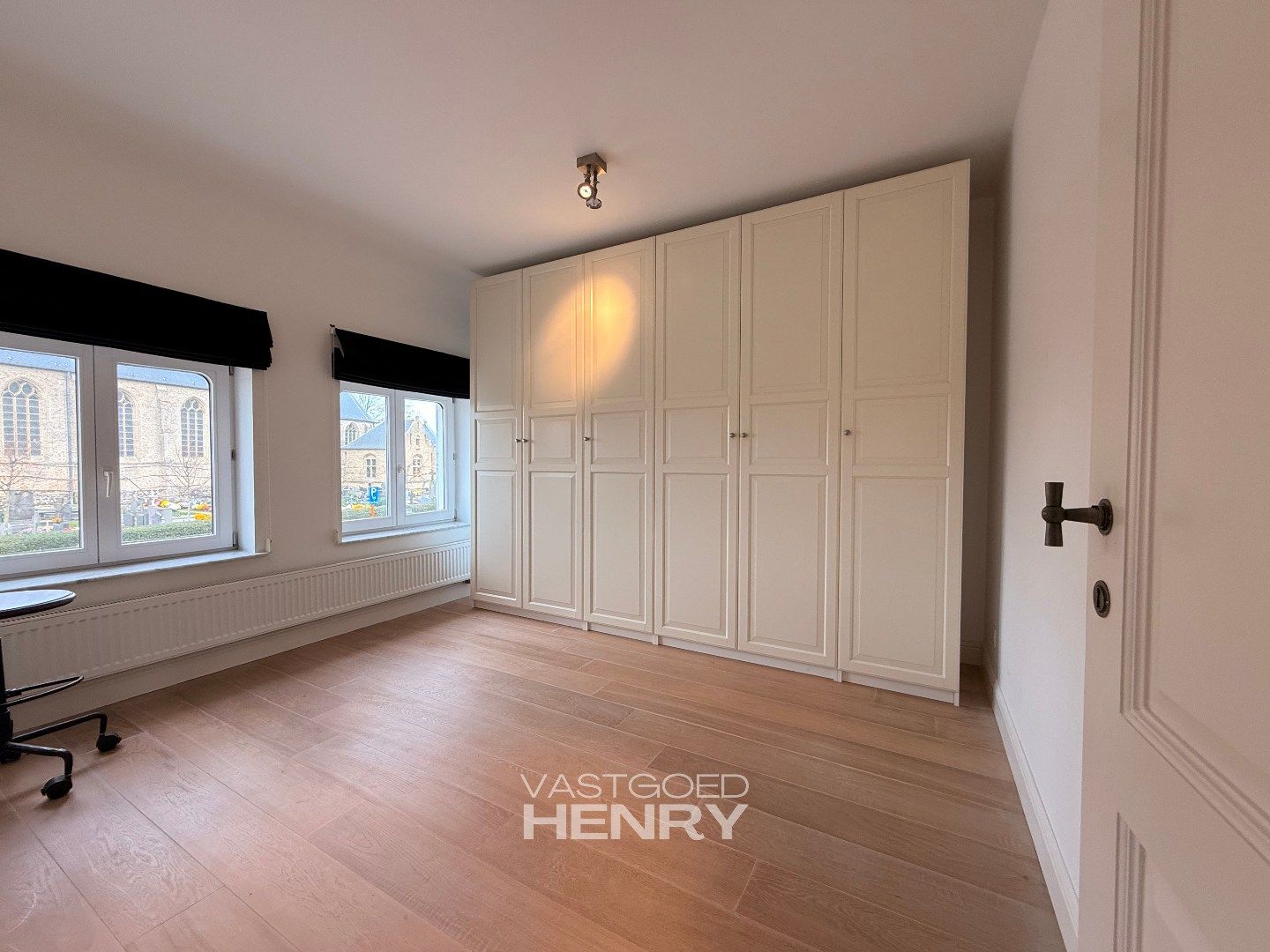 Volledig gerenoveerde woning met karakter foto 13