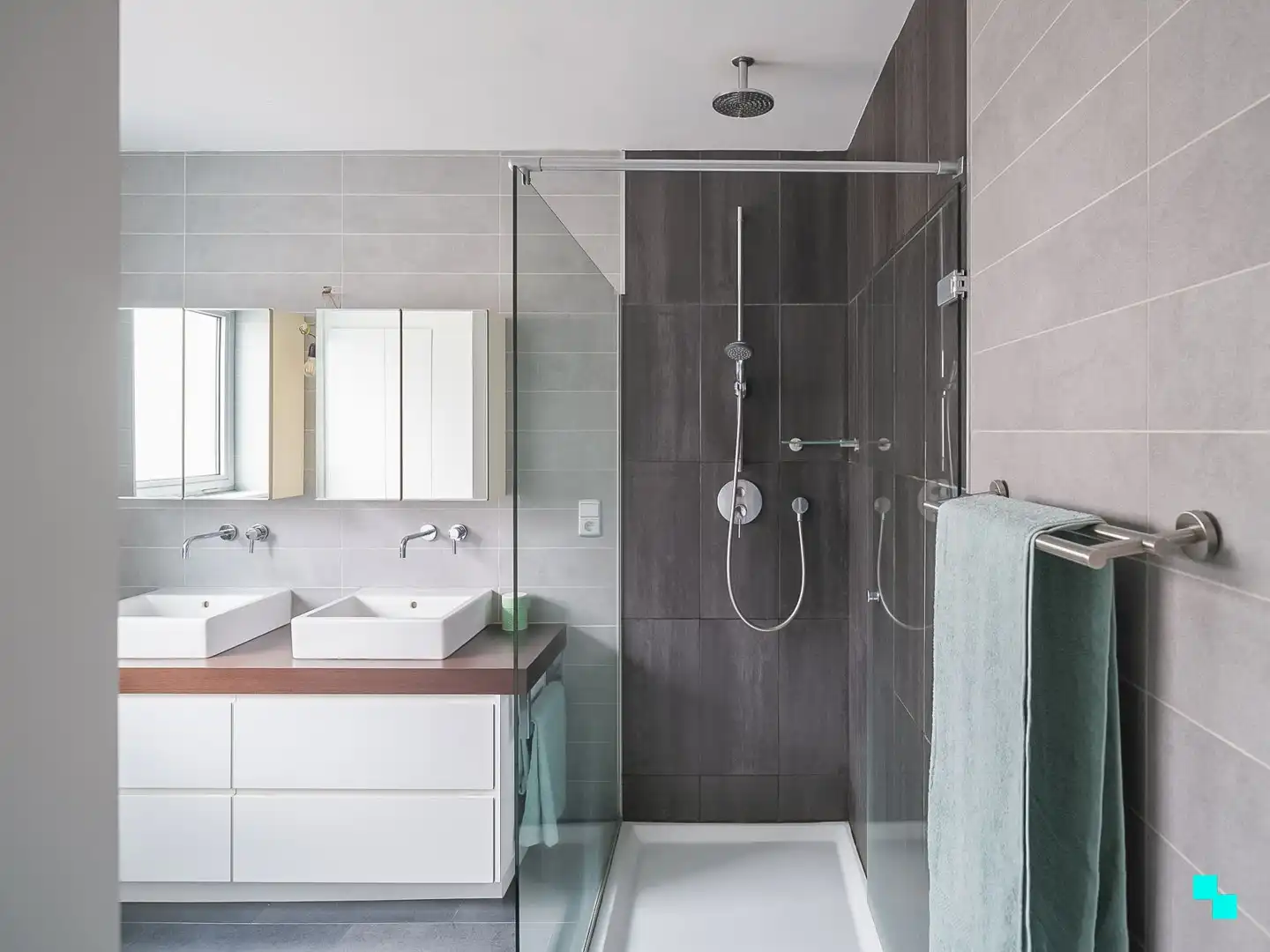 Stijlvolle woning in de rand van Zwijnaarde foto 23