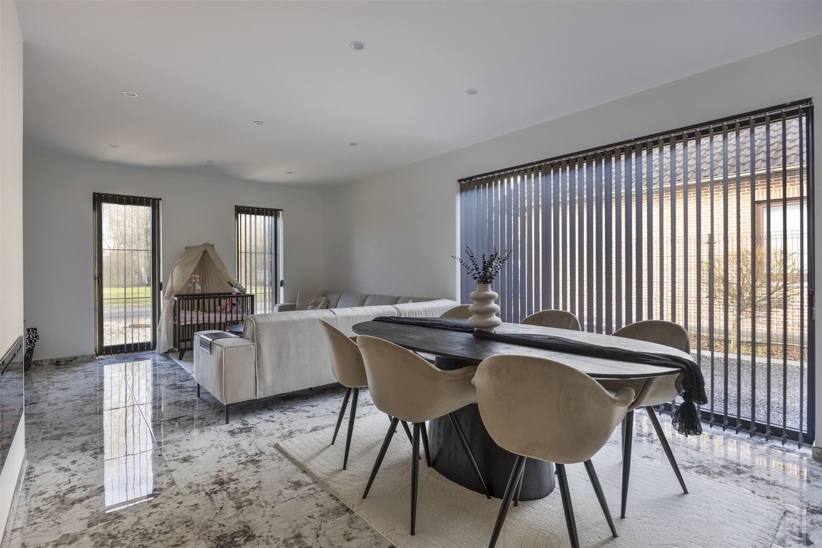 TE KOOP: Vrijstaande nieuwbouwwoning met 4-5 slaapkamers! foto 8