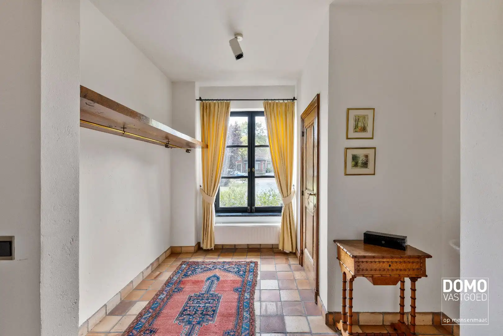 Exclusieve statige open bebouwing met zuid gerichte tuin in het centrum van Kermt (Hasselt) foto 4