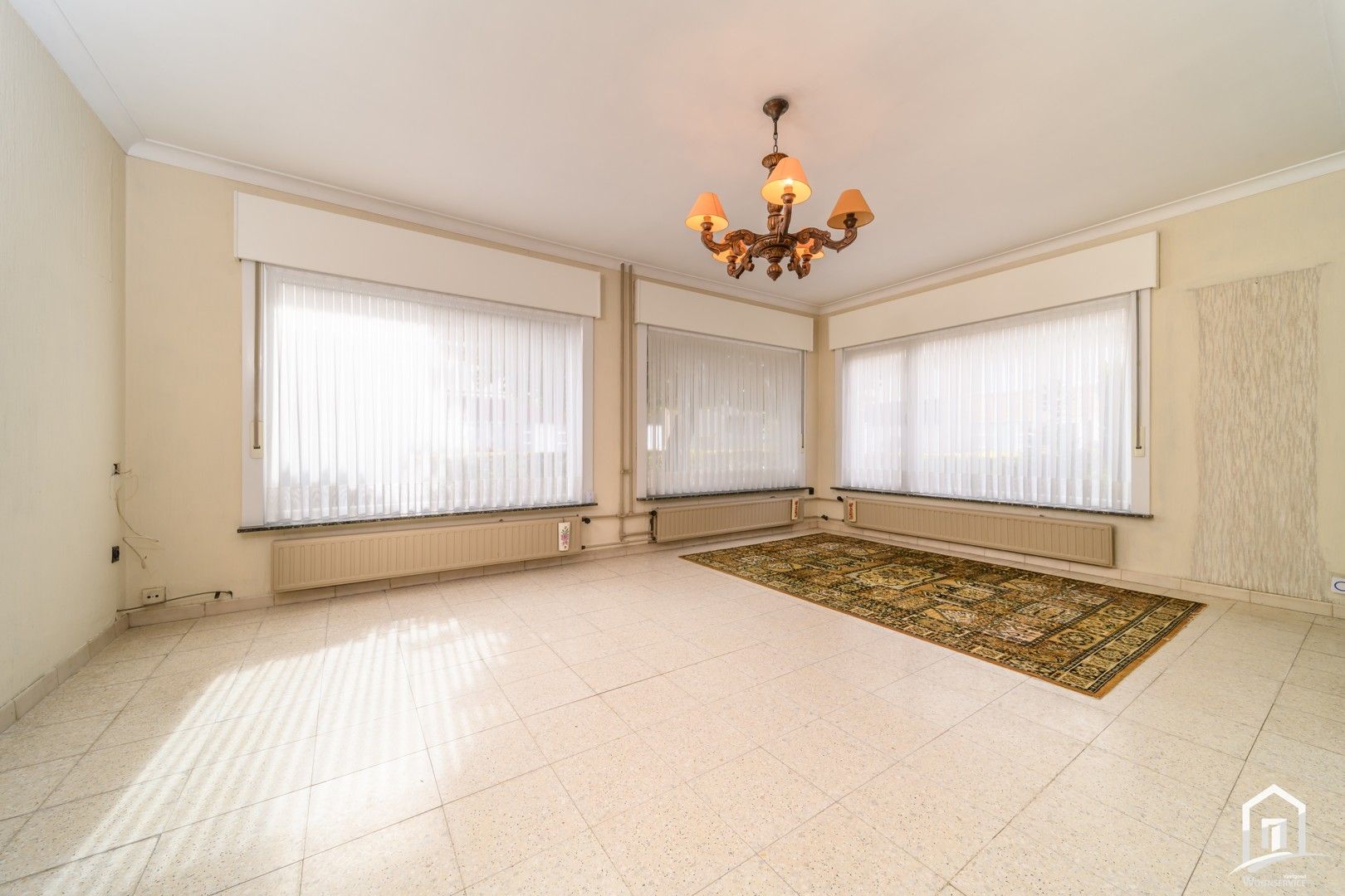 Gunstig gelegen gezinswoning met tuin en garage. foto 8