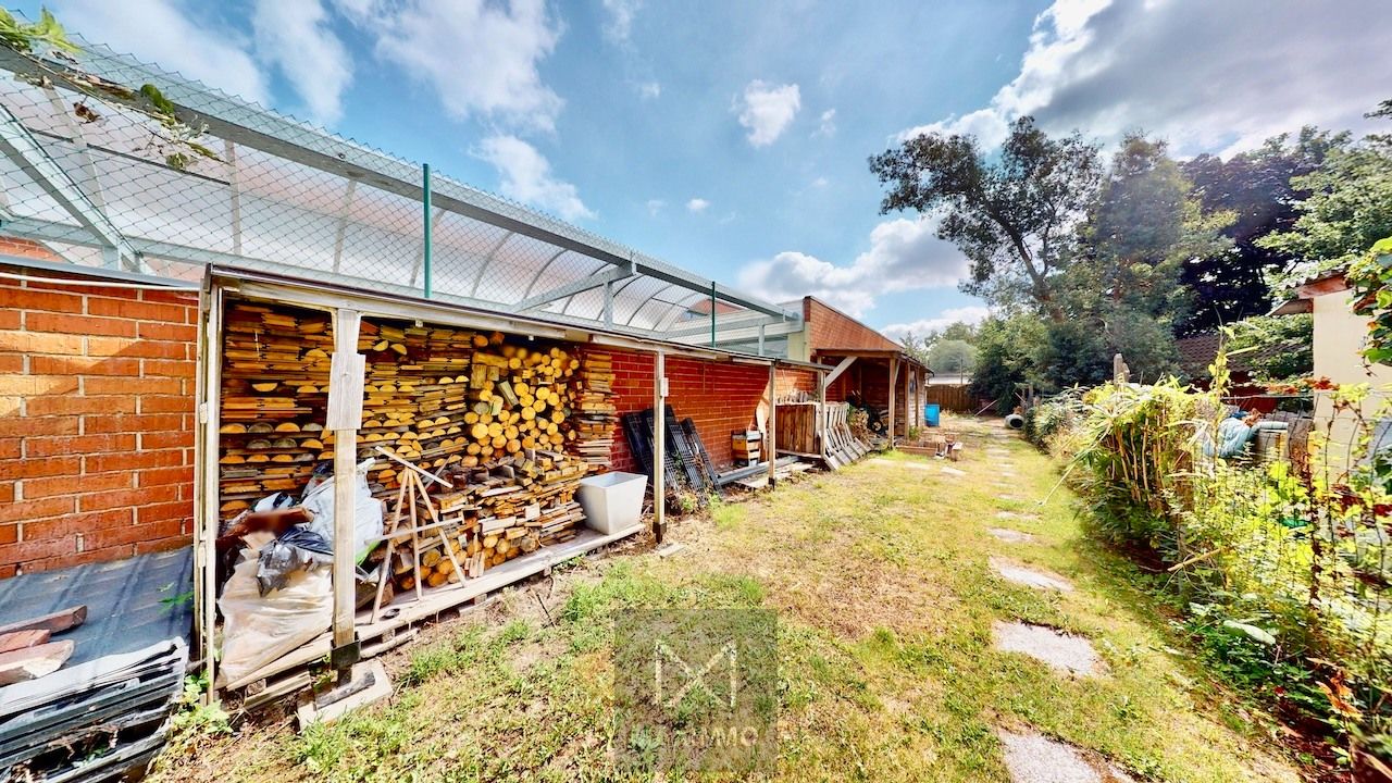 Instapklare gezinswoning met diepe tuin in Menen – Ruimte, licht & comfort foto 19