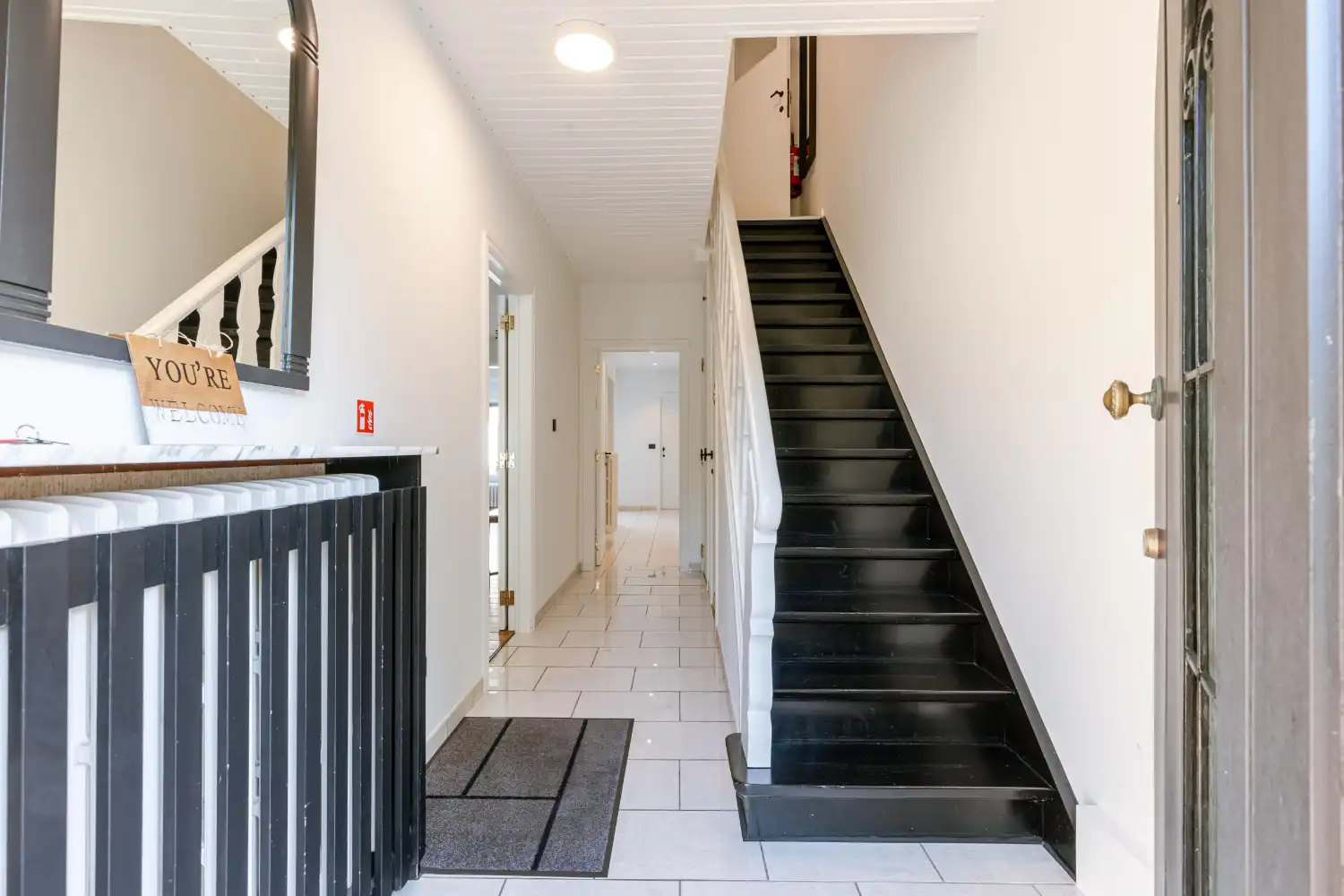 Modern gerenoveerde woning met 2 slaapkamers ( + 2 slaapkamers extra mogelijk) in De Panne foto 5