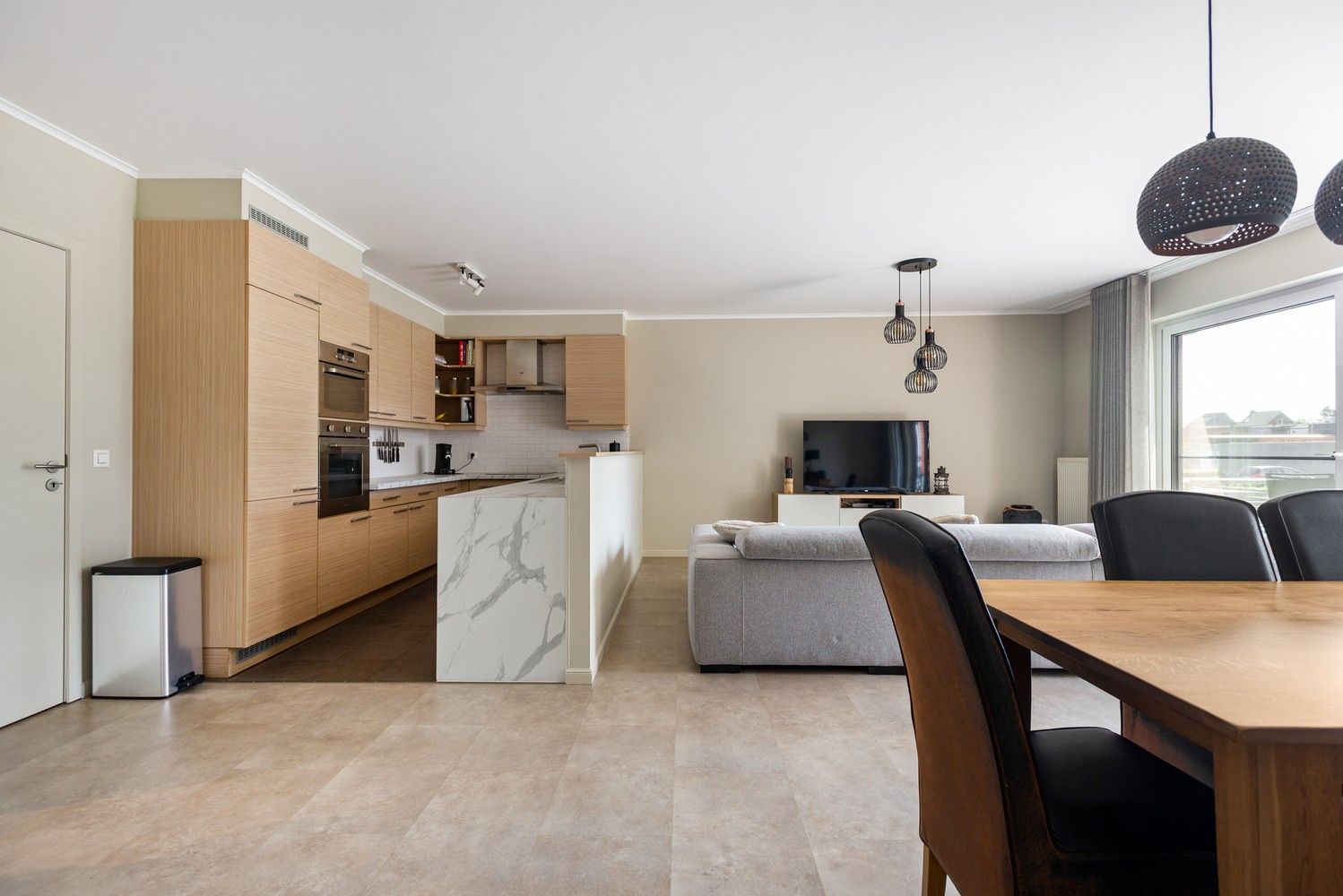 Ruim en modern appartement met 3 slaapkamers op gunstige locatie in Lint foto 5