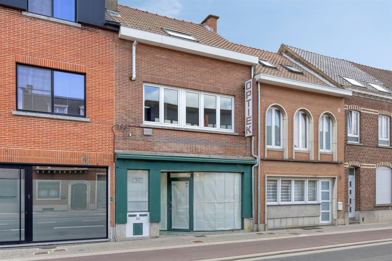 ()=>{if(producerUpdateValueVersion(node),producerAccessed(node),node.value===ERRORED)throw node.error;return node.value} Bergensesteenweg 245 - 1600 SINT-PIETERS-LEEUW