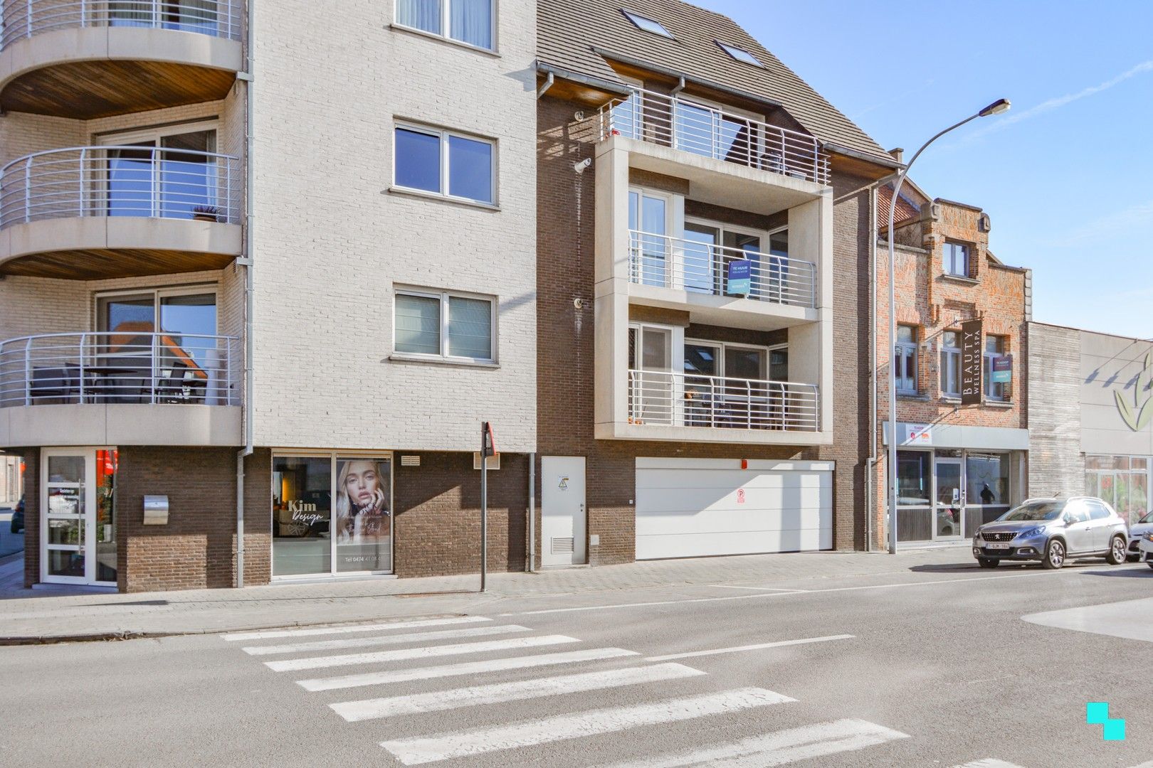 Instapklaar, energiezuinig appartement met staanplaats te Roeselare foto 21