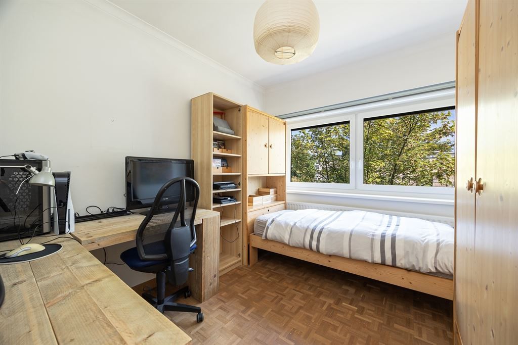 Gerenoveerde bel-etage met prachtige buitenruimte foto 24