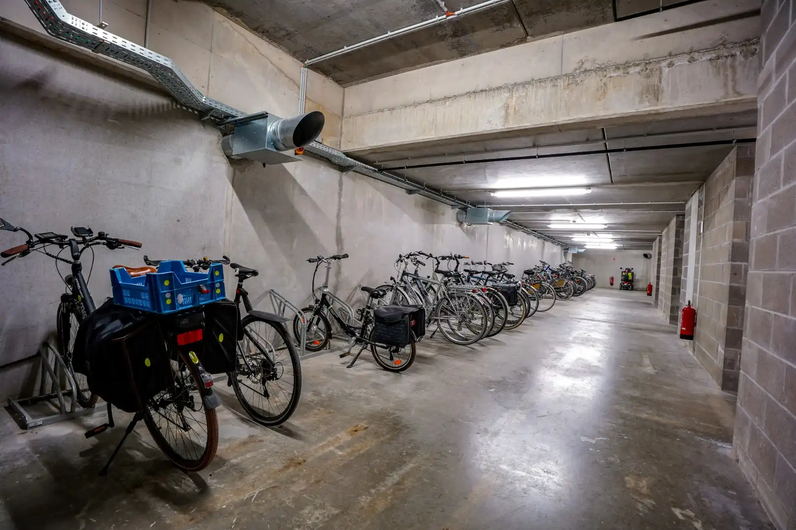 Prachtig 1-slaapkamerappartement met ruim terras (serviceflat) in Residentie Beukenhof, uniek wonen in de dorpskern van Oostduinkerke.  foto 21