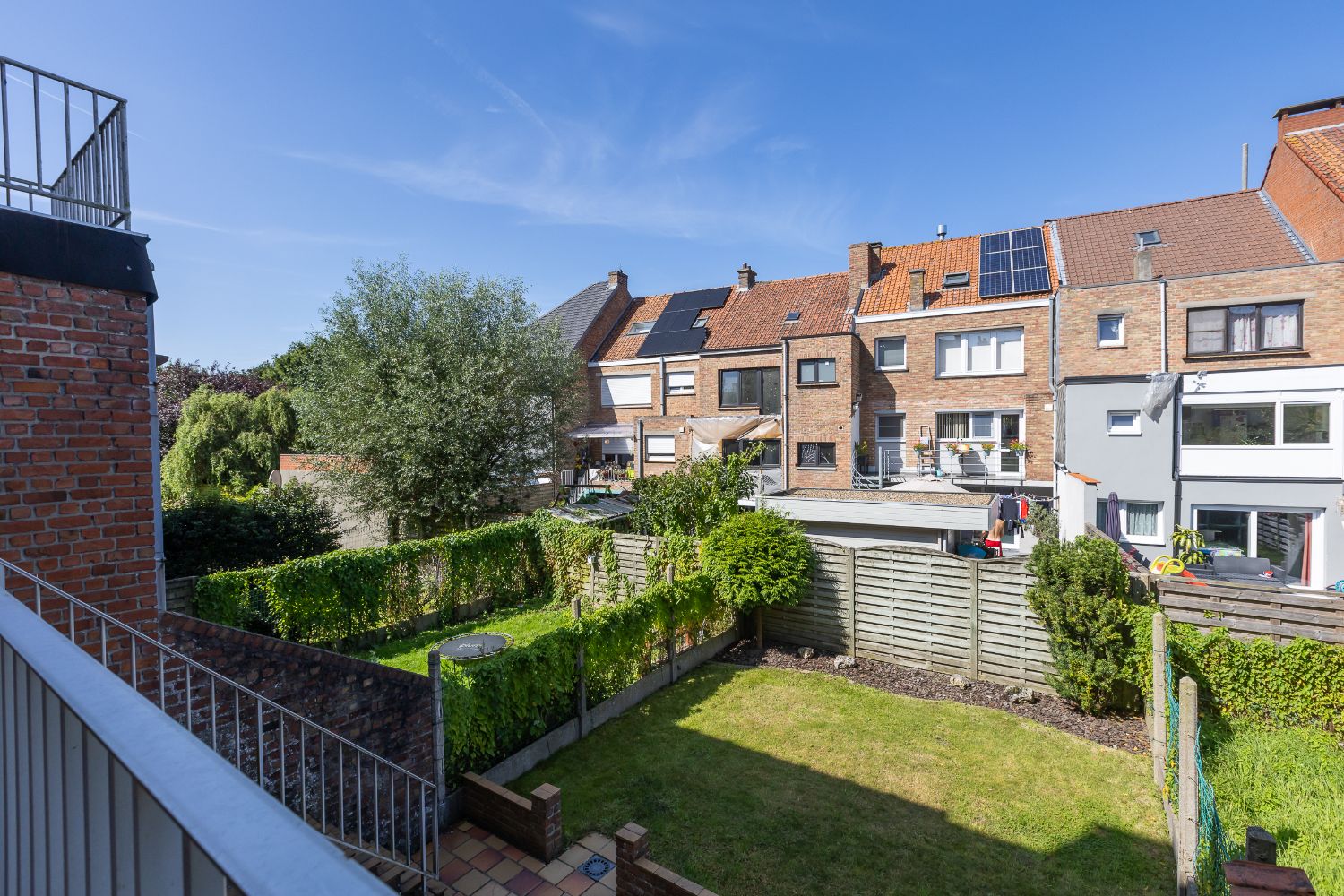 Bel-etage woning op uitstekende locatie! foto 11