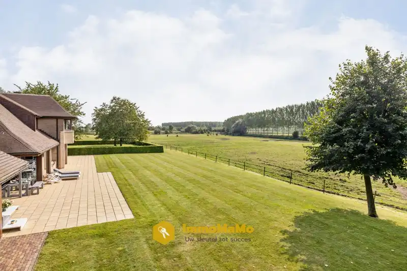 UNIEKE VILLA MET WEILAND EN PAARDENSTALLEN OP EEN TOPLOCATIE TE KOOP IN MENDONK (GENT) foto 36