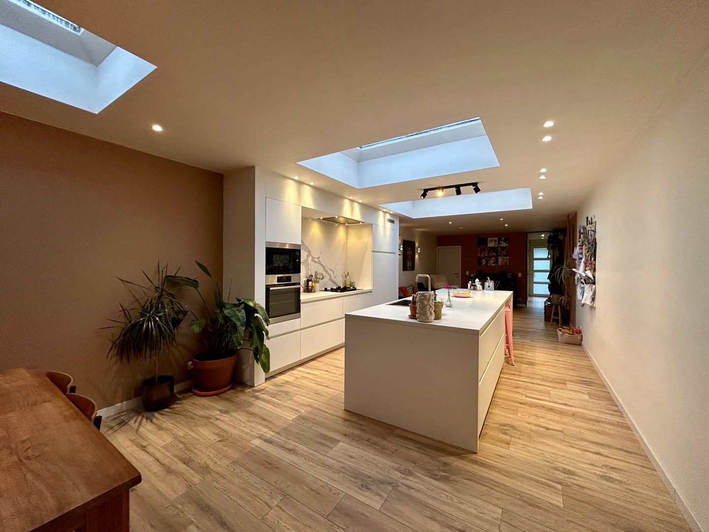 Instapklare woning met 3 slaapkamers en tuin te Heule (Kortrijk)! foto 4