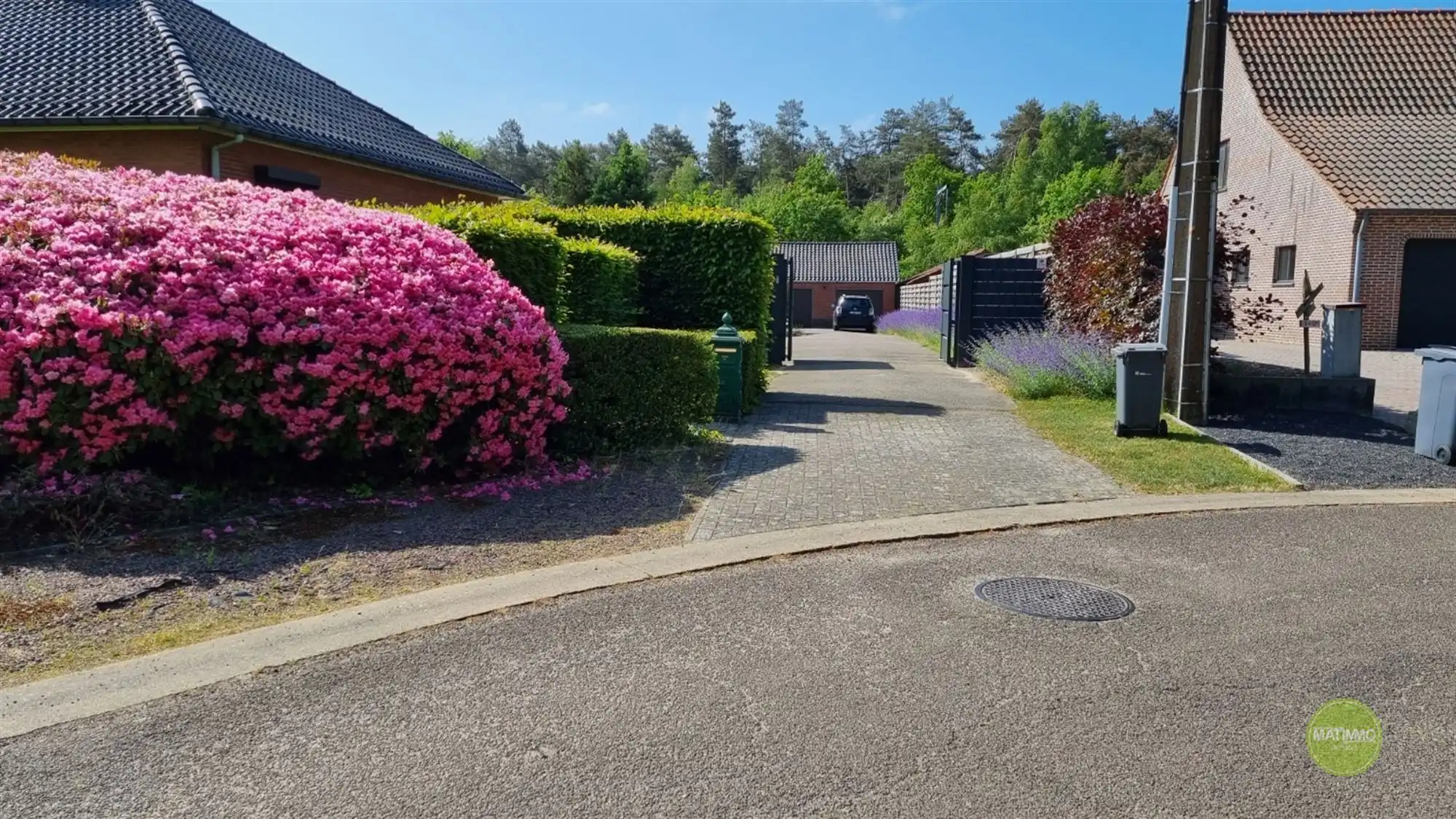 Rustig gelegen woning op een perceel van ruim 2.275 m2 foto 35
