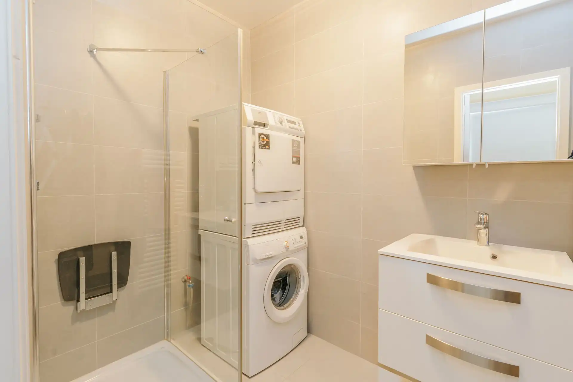 Appartement op de 15e verdieping met terras foto 7