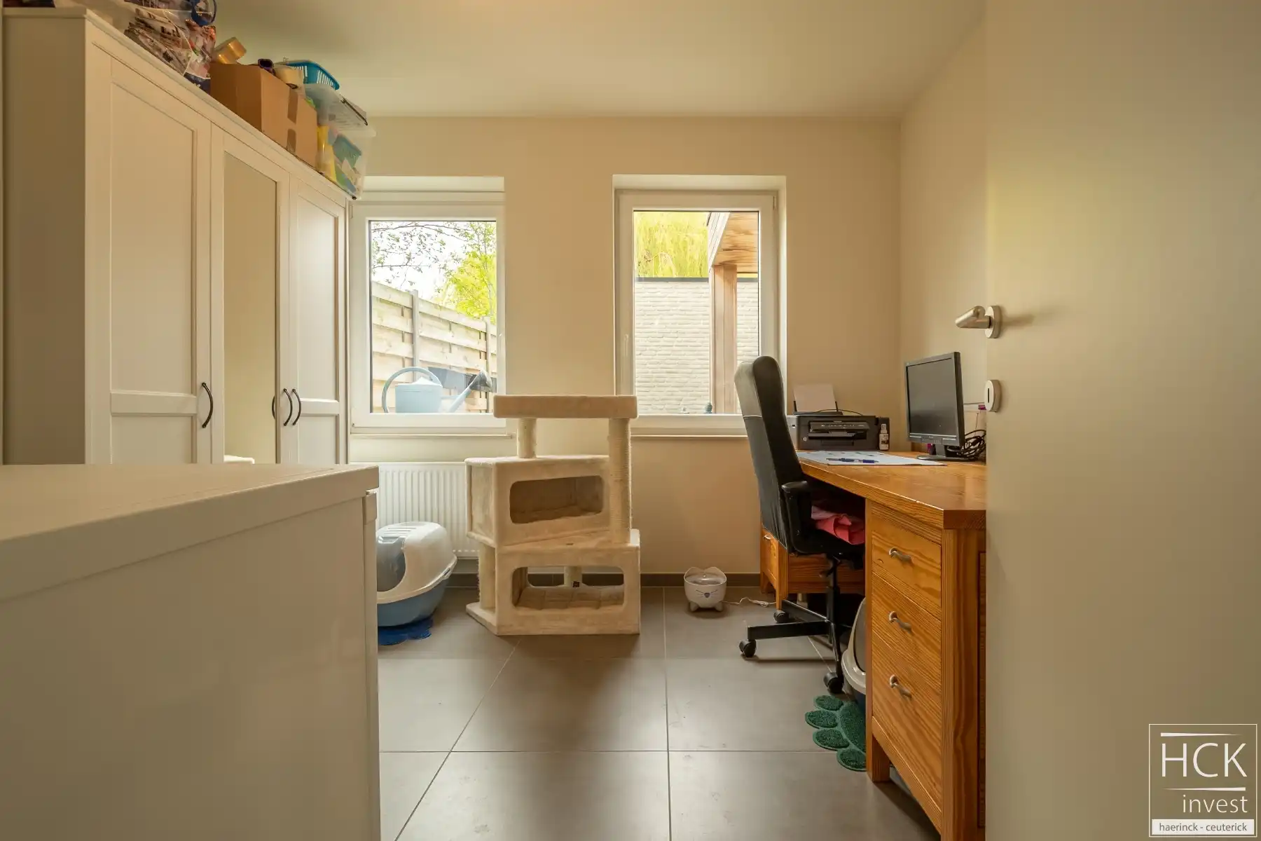 KRUISHOUTEM – Energiezuinig gelijkvloers appartement met 2 SLPK én garage foto 11