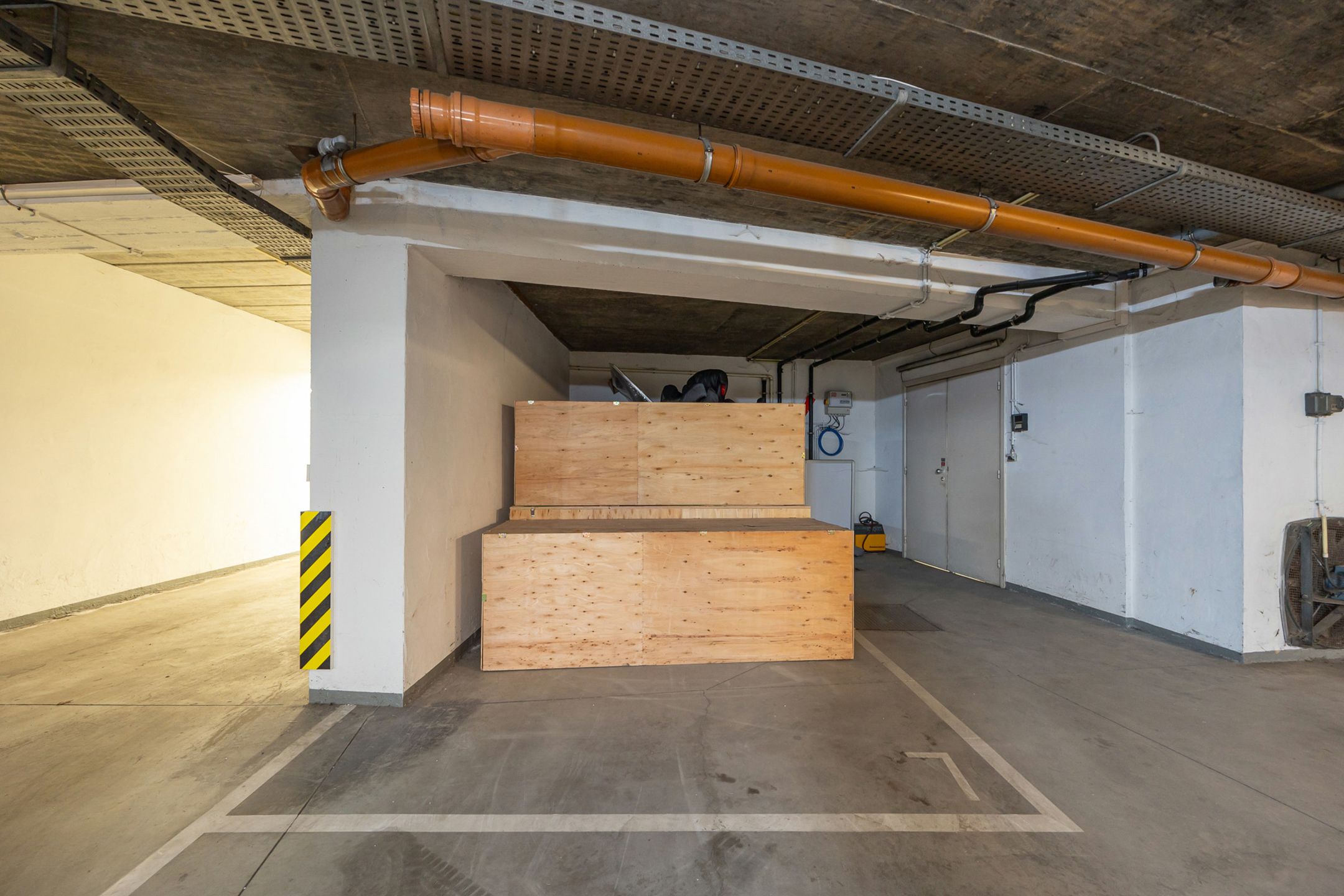 ANTWERPEN - Uitzonderlijke handelsruimte op centrale locatie foto 8