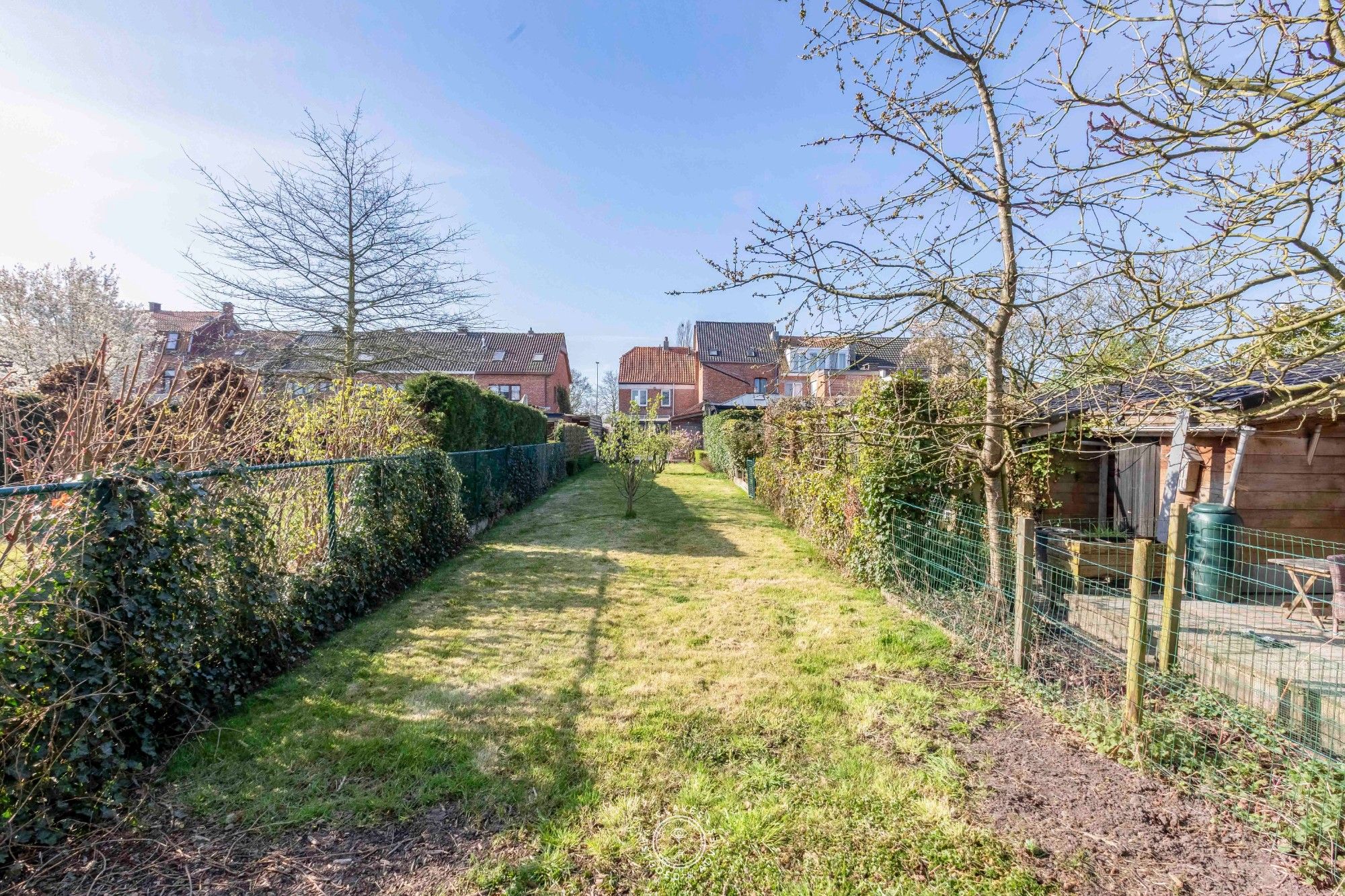 Gezellig wonen met idyllische tuin, vlak bij het centrum foto 5
