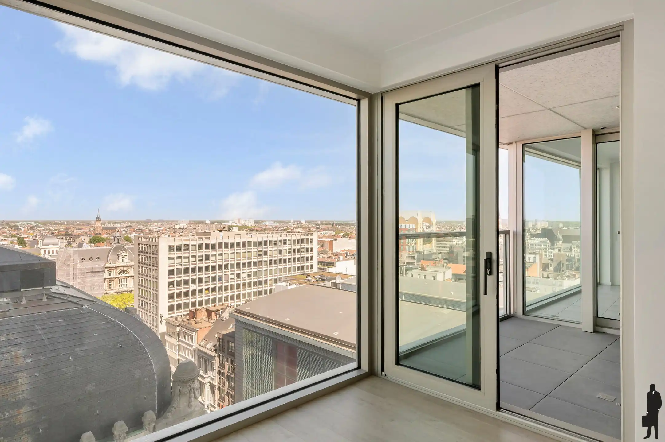 Antwerp Tower – 10de verdieping met panoramisch zicht foto 15