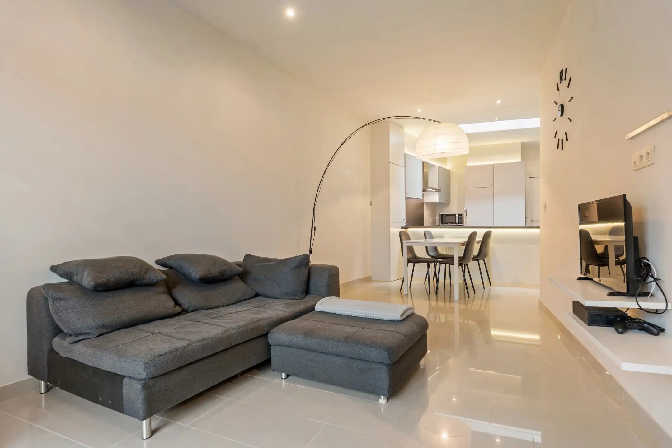 Gerenoveerde woning in charmante Zichen foto 4