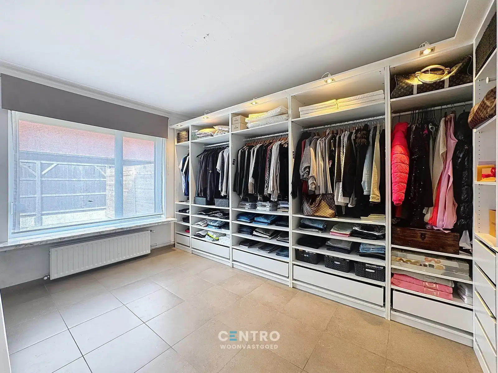 RESIDENTIEEL gelegen villa met 3 slpks, garage én ZUIDger. tuin! foto 8