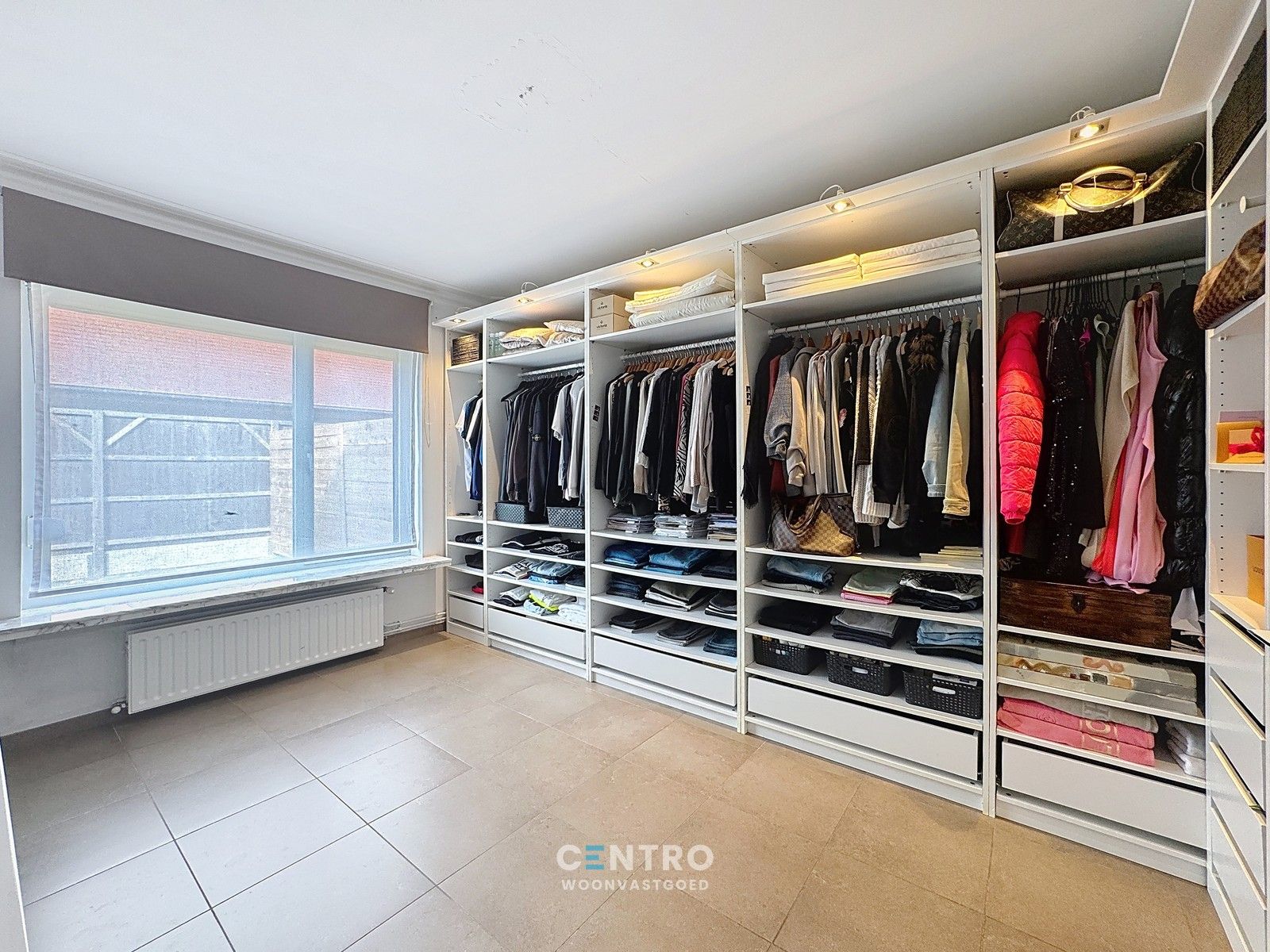 RESIDENTIEEL gelegen villa met 3 slpks, garage én ZUIDger. tuin! foto 8