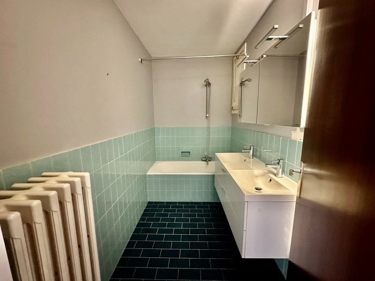 Aangenaam appartement genietend van open zichten, vlakbij het centrum van Knokke. foto 9