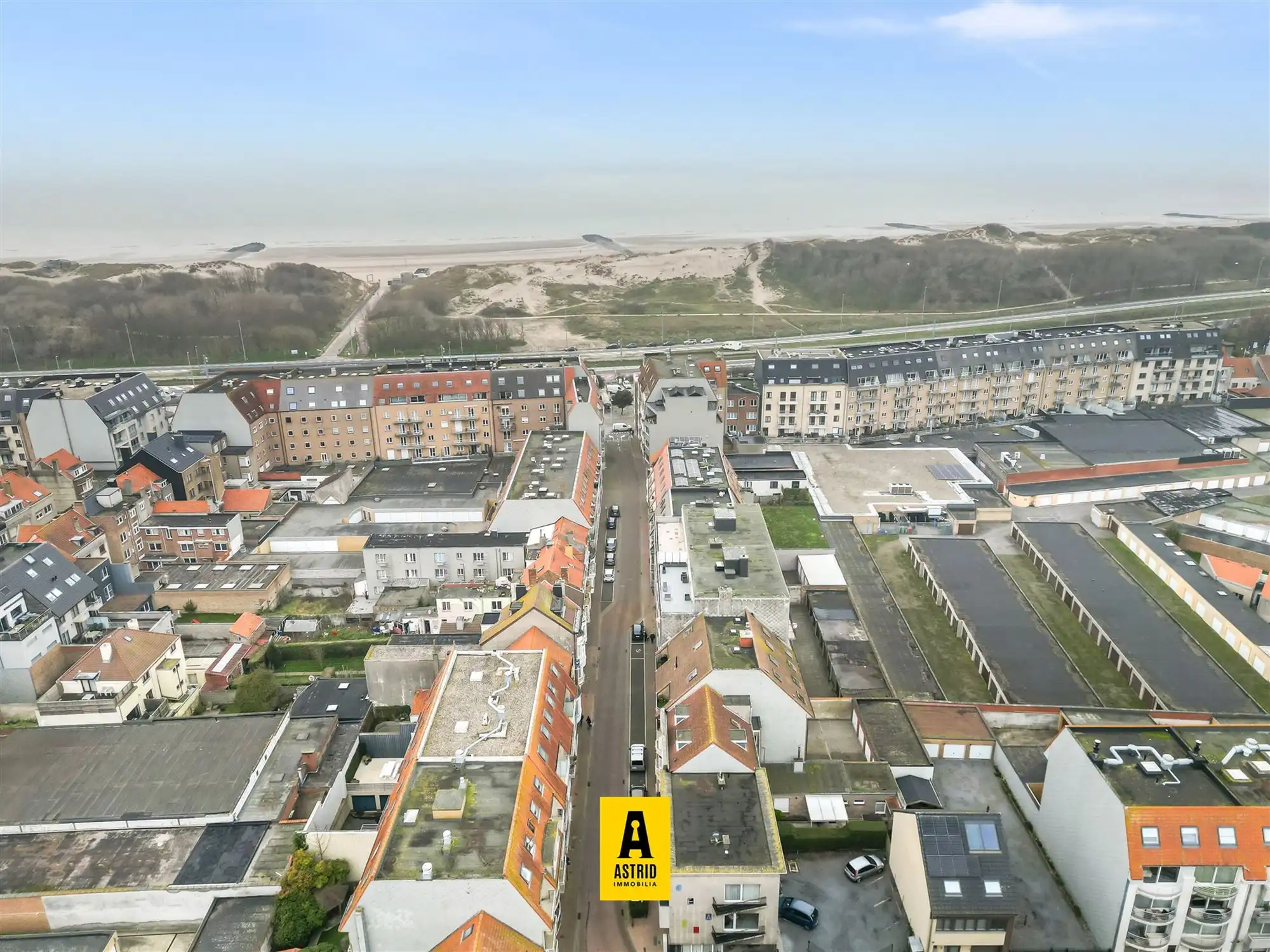 Gelijkvloers appartement 2 slpks vlakbij zee! foto 18