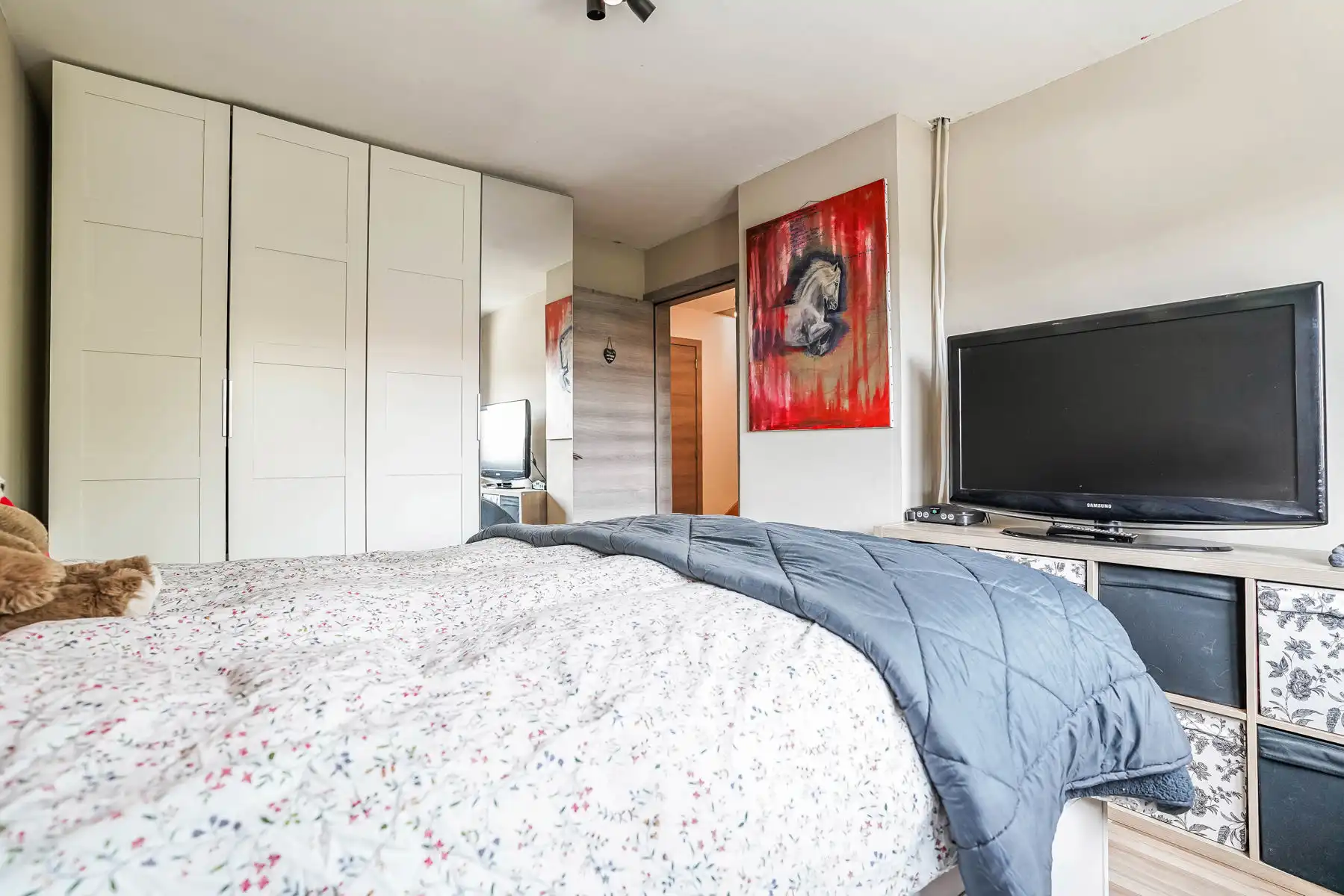 Mooi gerenoveerde & instapklare 3-gevel woning te Londerzeel foto 15